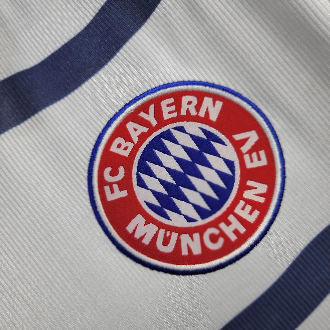 Retro Bayern Munich 1998-00 Away Jersey - UnitedFutballJersey