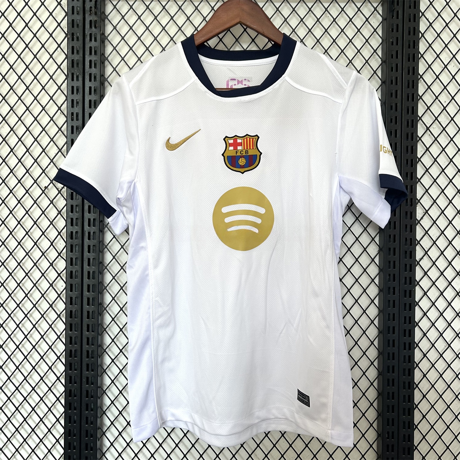 B.A.R.S.A 24-25 White GK Pre-match Training Jersey - Fans Version - UnitedFutballJersey