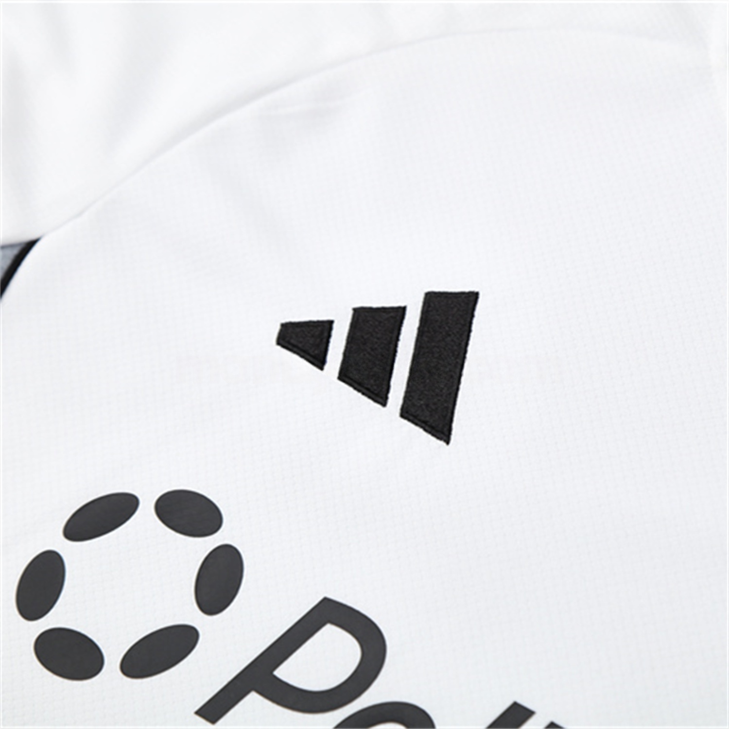 INT M.A.M 25-26 Kids Short-Sleeve Training Set - White Top and Black Shorts - UnitedFutballJersey