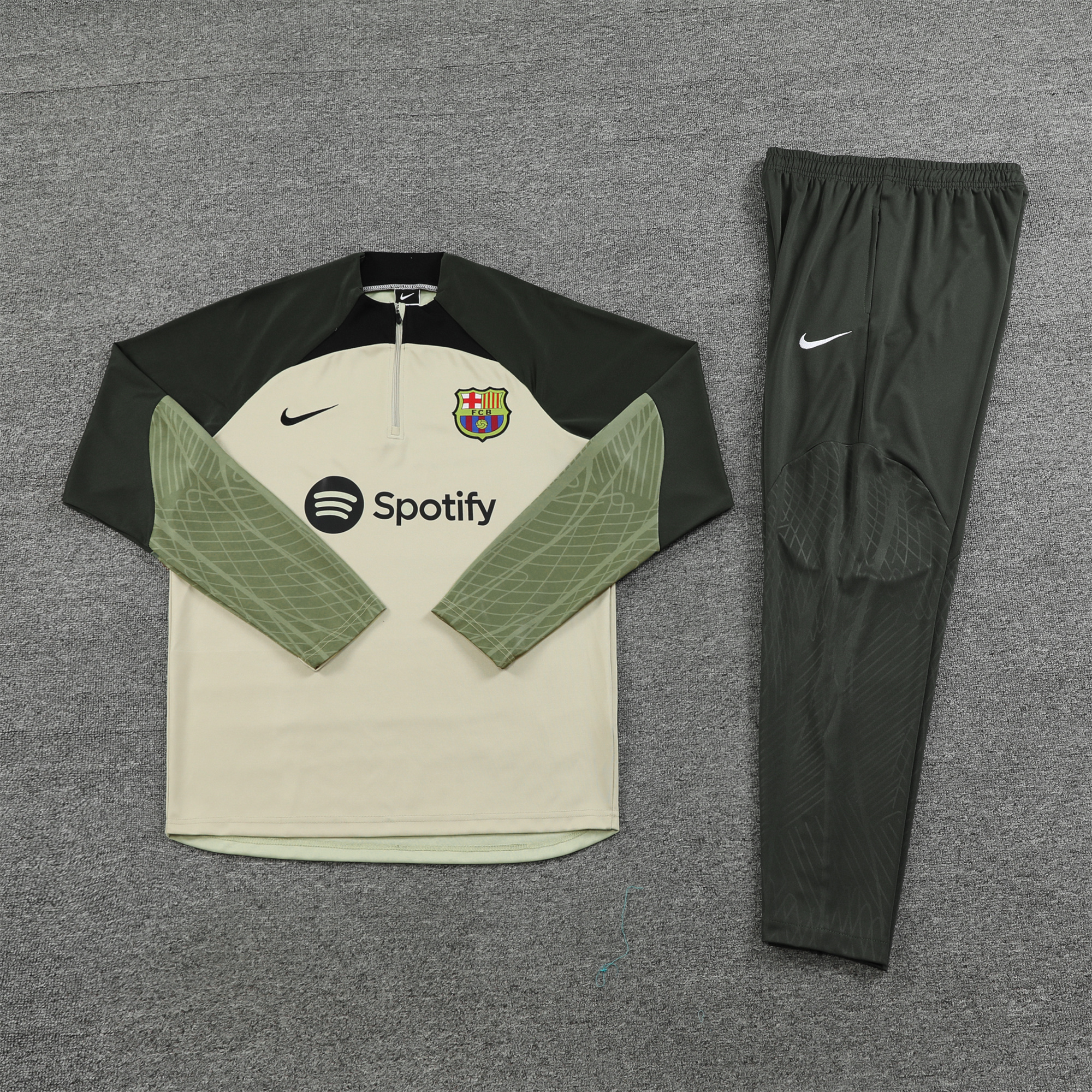 B.A.R.S.A 23-24 Long Sleeve Training Set Green - UnitedFutballJersey