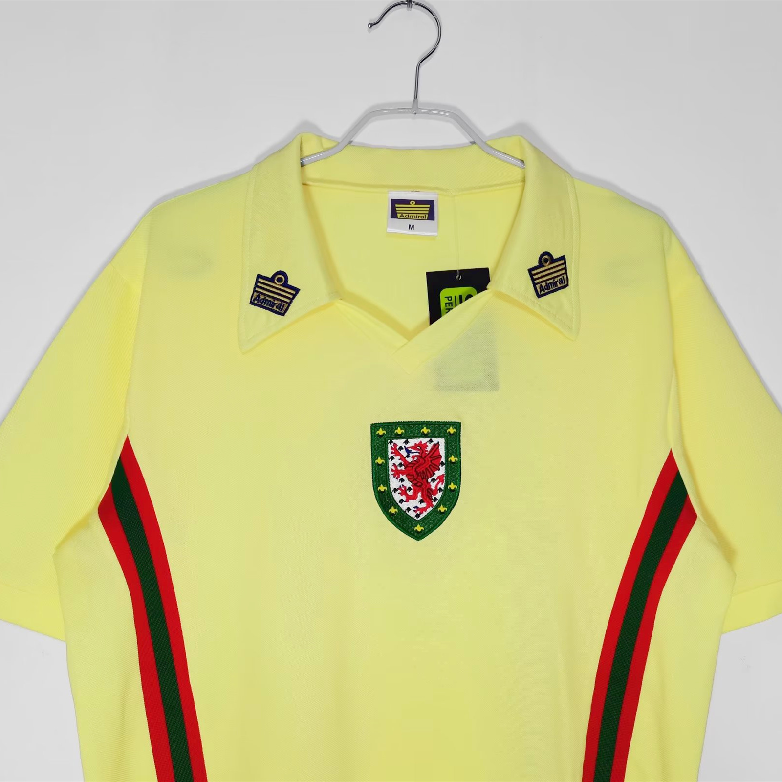 Retro Wales 1976 Away Stadium Jersey - UnitedFutballJersey