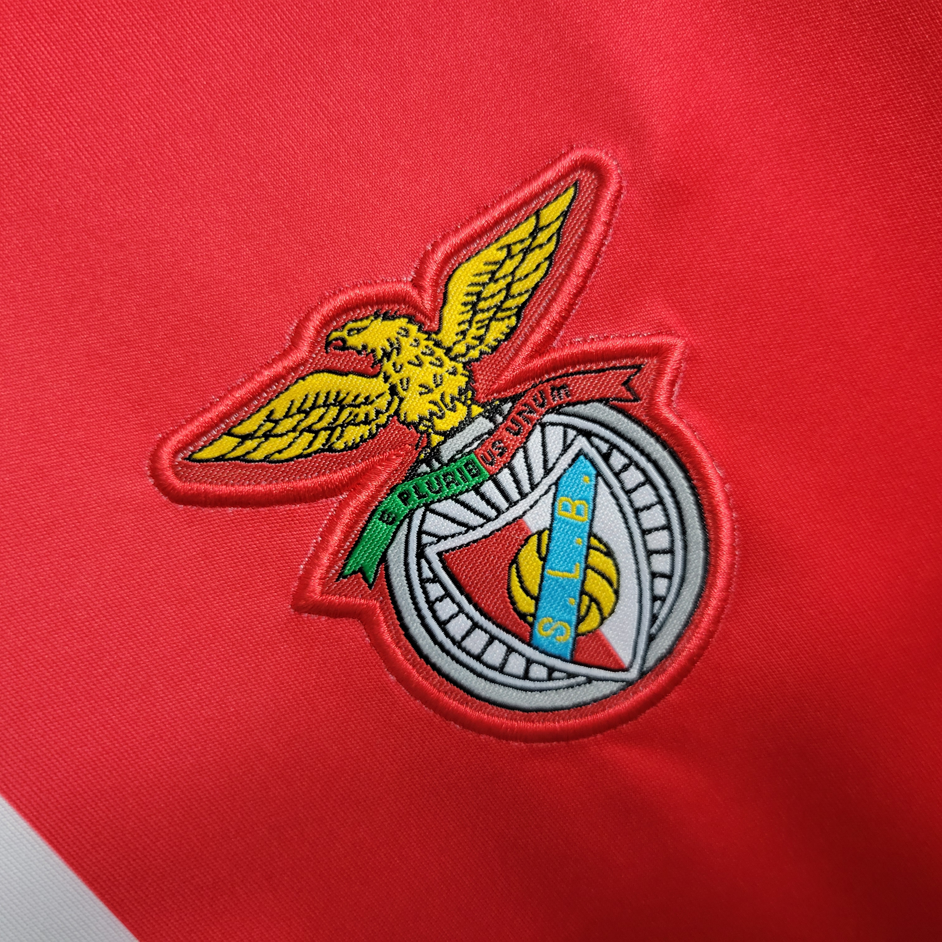 Retro Benfica 2004-05 Home Stadium Jersey - UnitedFutballJersey