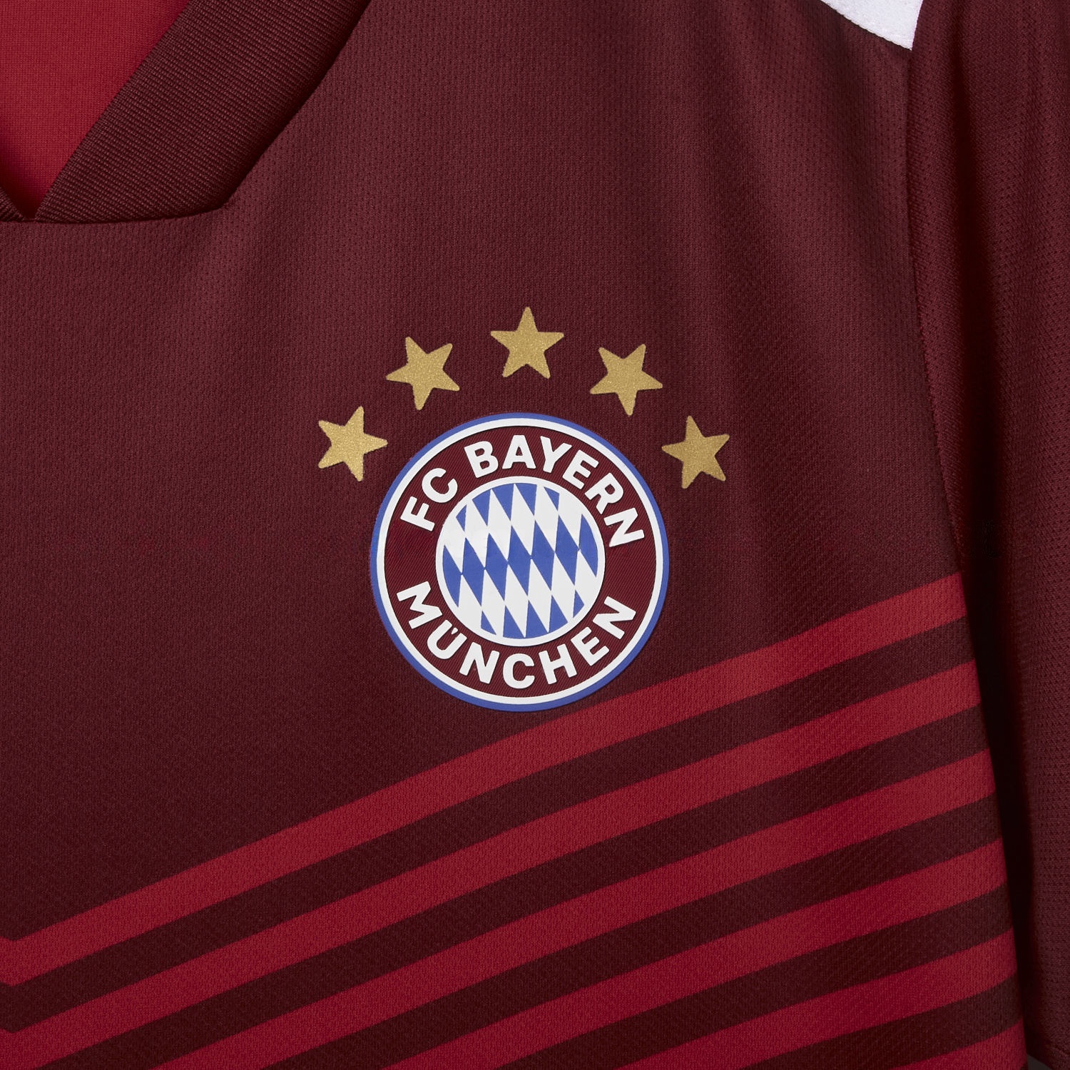 Retro Bayern Munich 2021-22 Home Jersey - UnitedFutballJersey