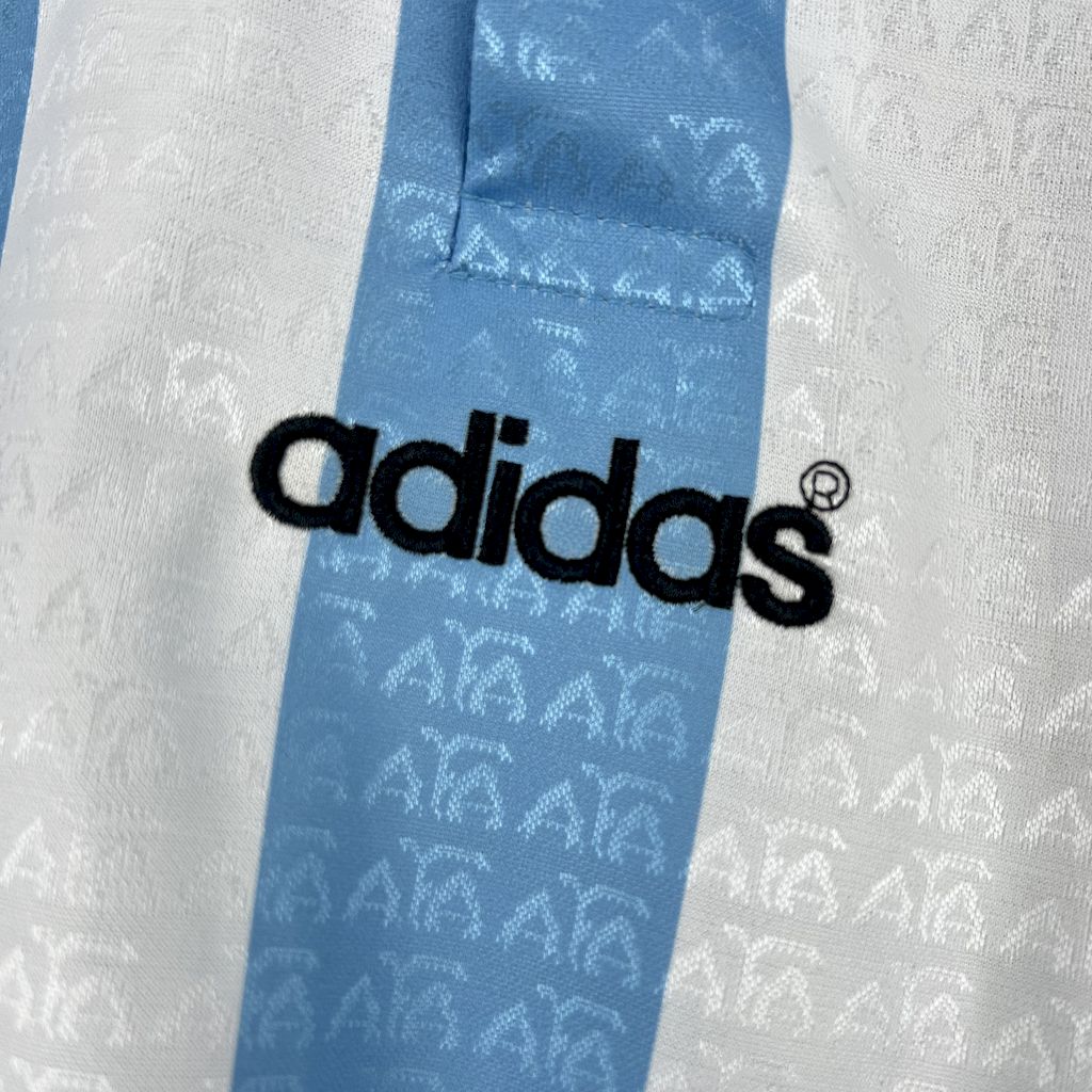 Retro Argentina 1996 Home Jersey - UnitedFutballJersey