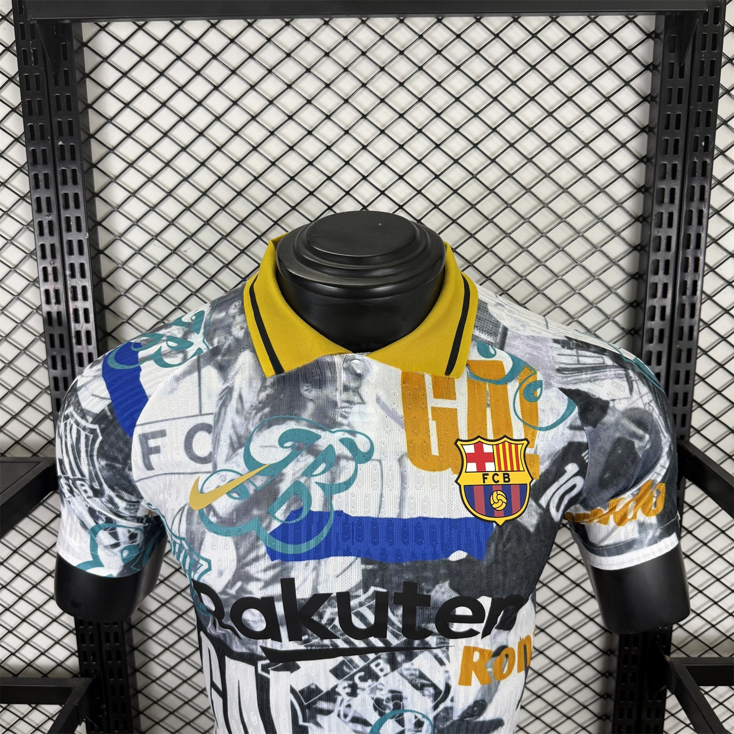 Barcelona 25-26 Ronaldinho Photo Collage Style POLO Colorful Special Jersey - Player Version - UnitedFutballJersey