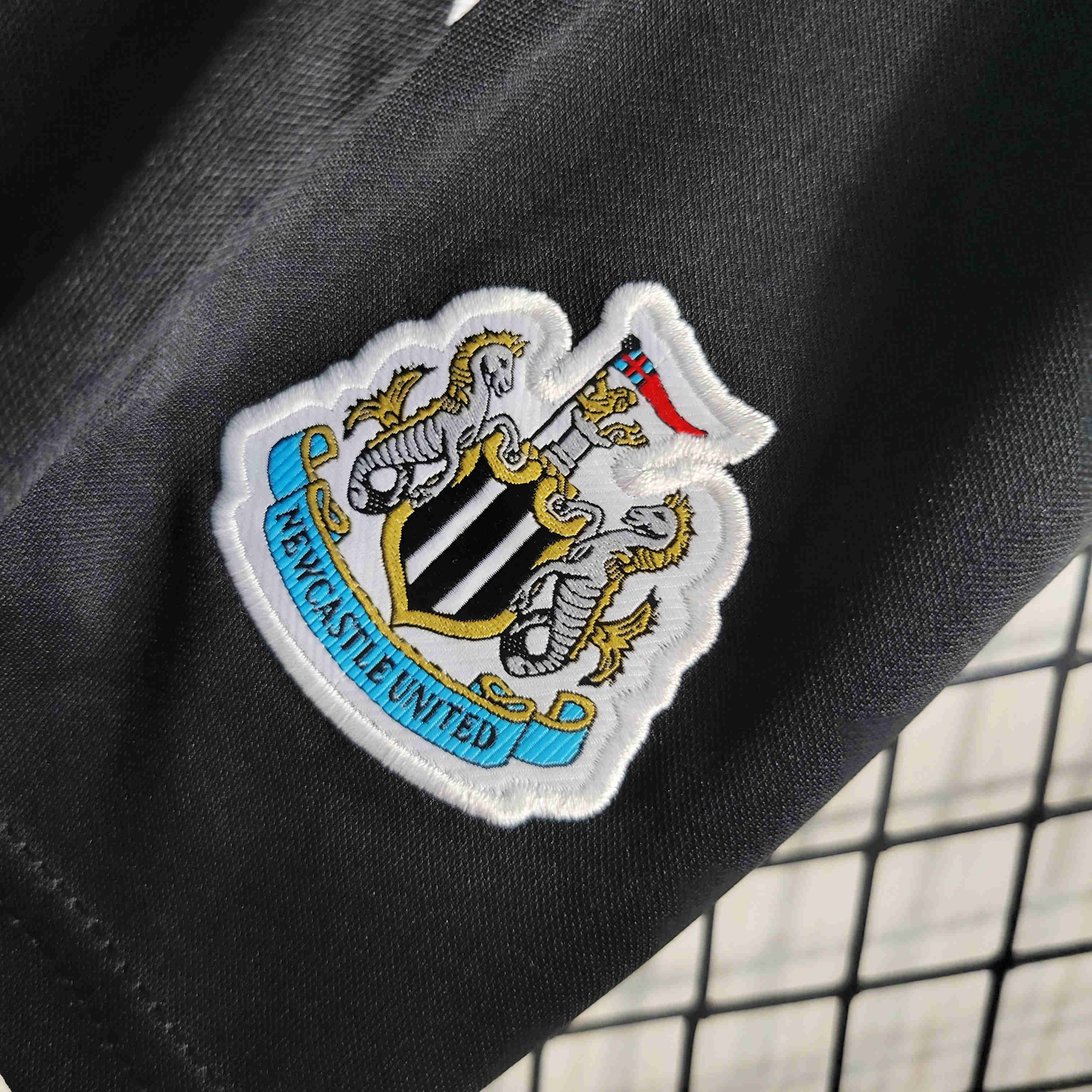 Newcastle United 23-24 Home Kids Kit - UnitedFutballJersey