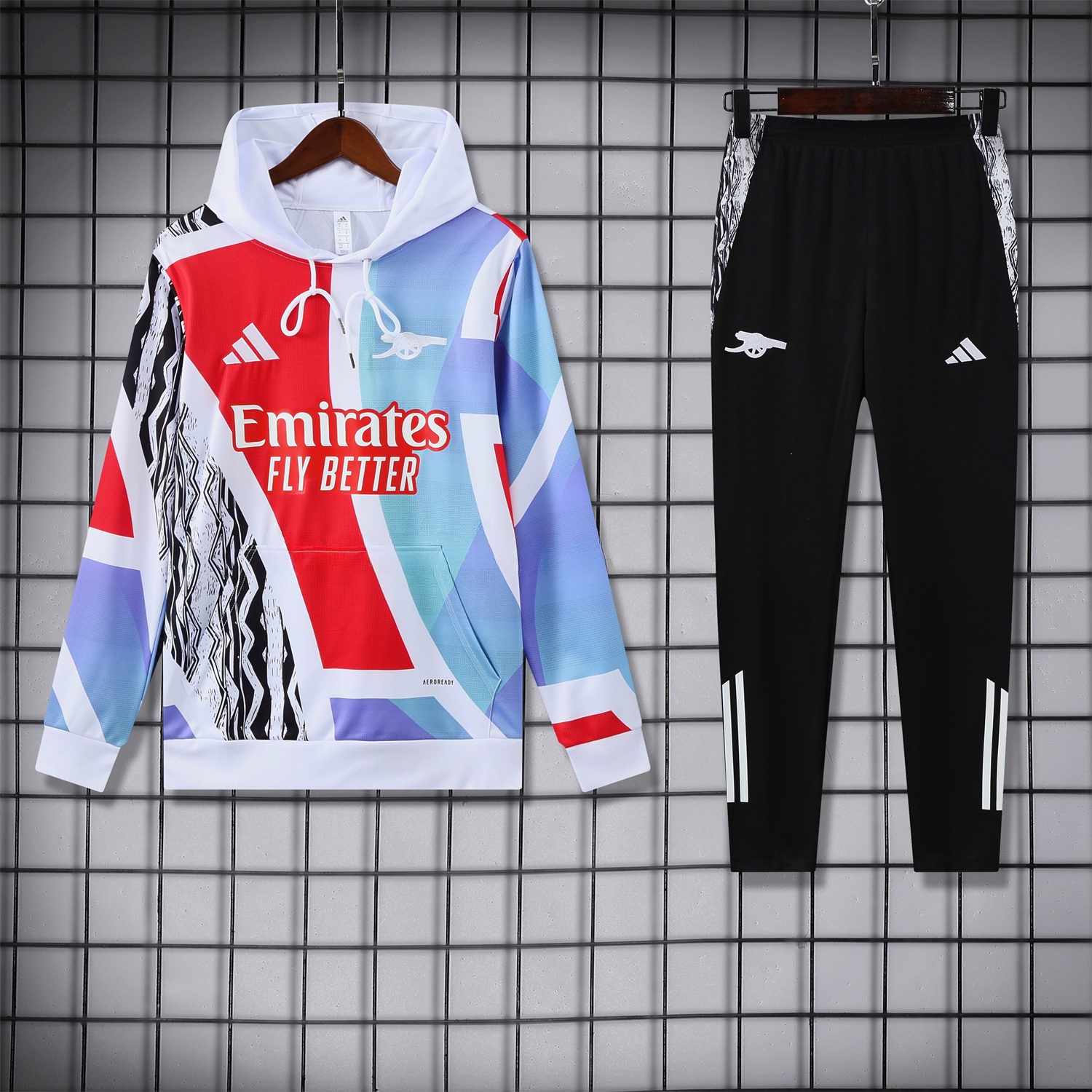 Arsenal 24-25 Pre-Match Training Hoodie Set - White Top and Black Pants - UnitedFutballJersey
