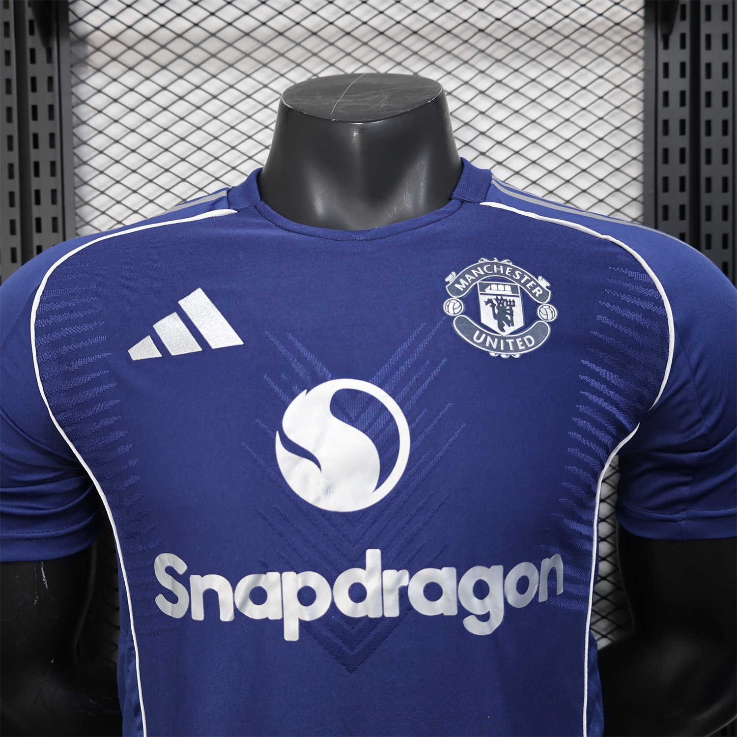 Manchester United 25-26 Blue Training Jersey - Player Version - UnitedFutballJersey