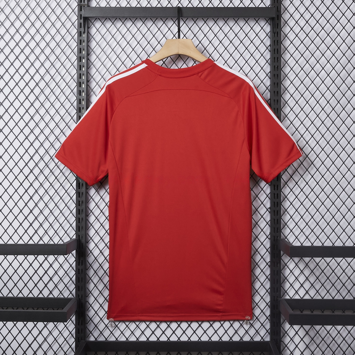 Bayern Munich 25-26 Red Urban Purist T-Shirt - Fans Version - UnitedFutballJersey