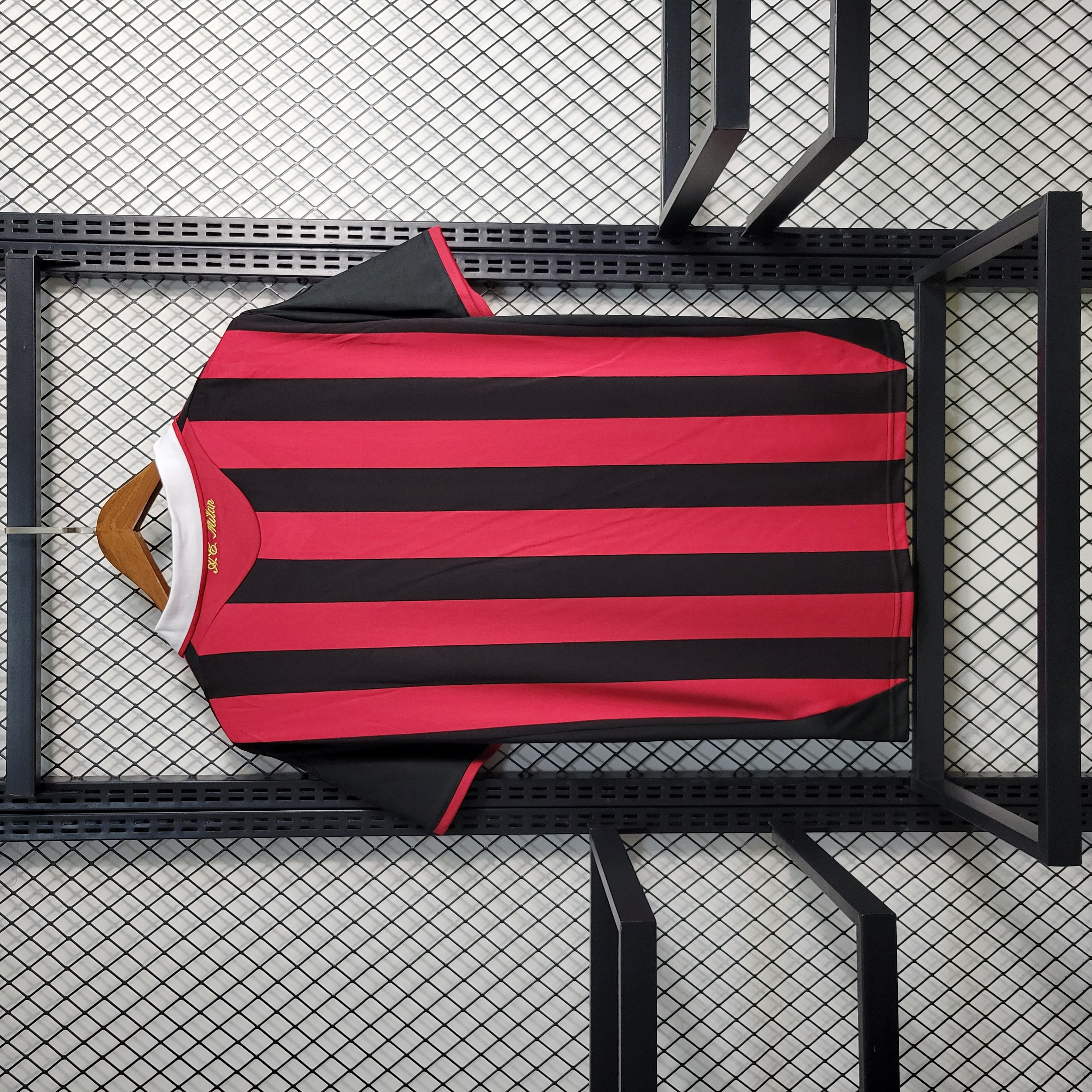 Retro AC Milan 2009-10 Home Stadium Jersey - UnitedFutballJersey