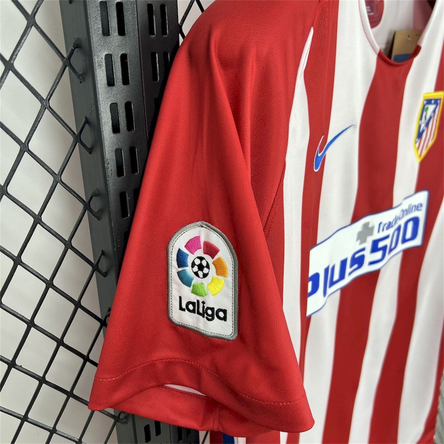 Retro Atletico Madrid 2016-17 Home Jersey - UnitedFutballJersey