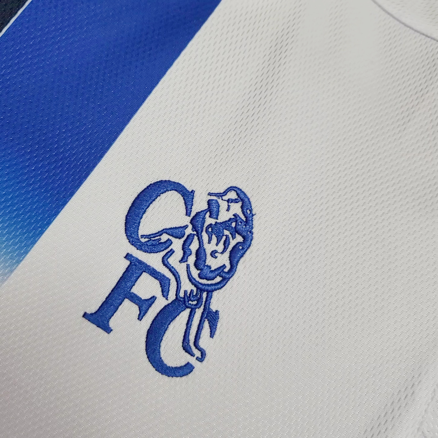 Retro C.H.E.L.S.E.A 2003-05 Away Stadium Jersey - UnitedFutballJersey