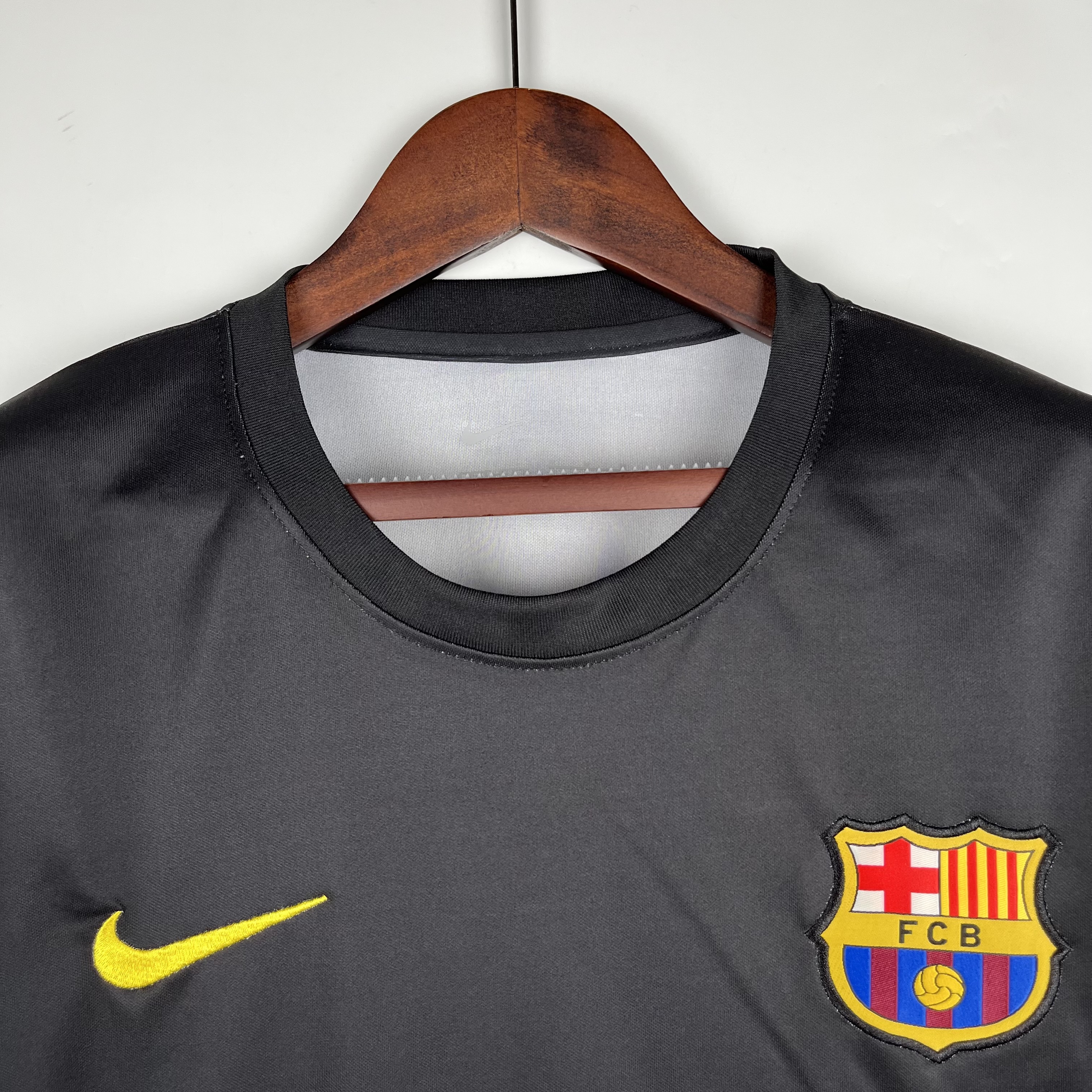 B.A.R.S.A 23-24Training Jersey - Fans Version - UnitedFutballJersey