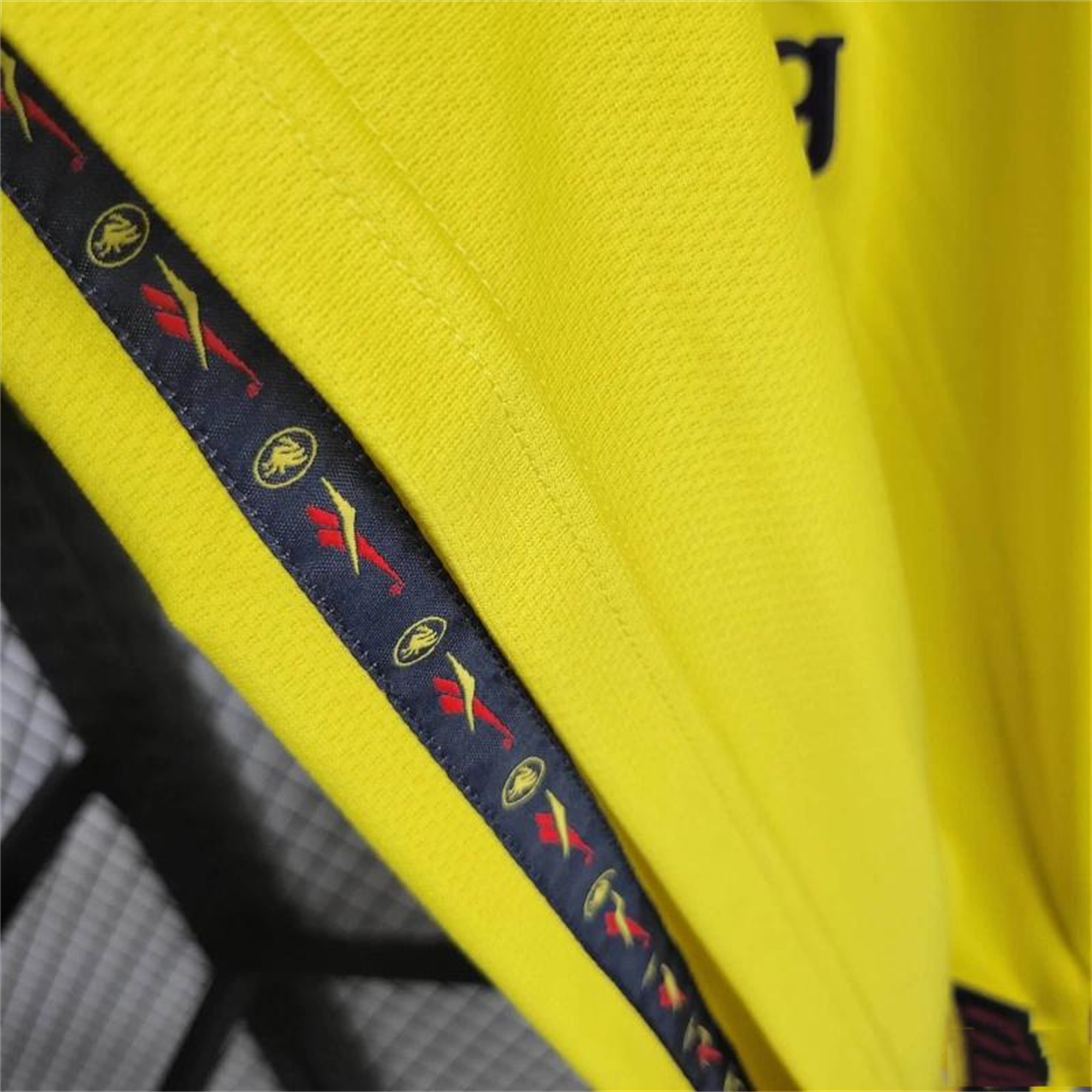Retro Liver.pool 1997-99 Third Jersey - UnitedFutballJersey