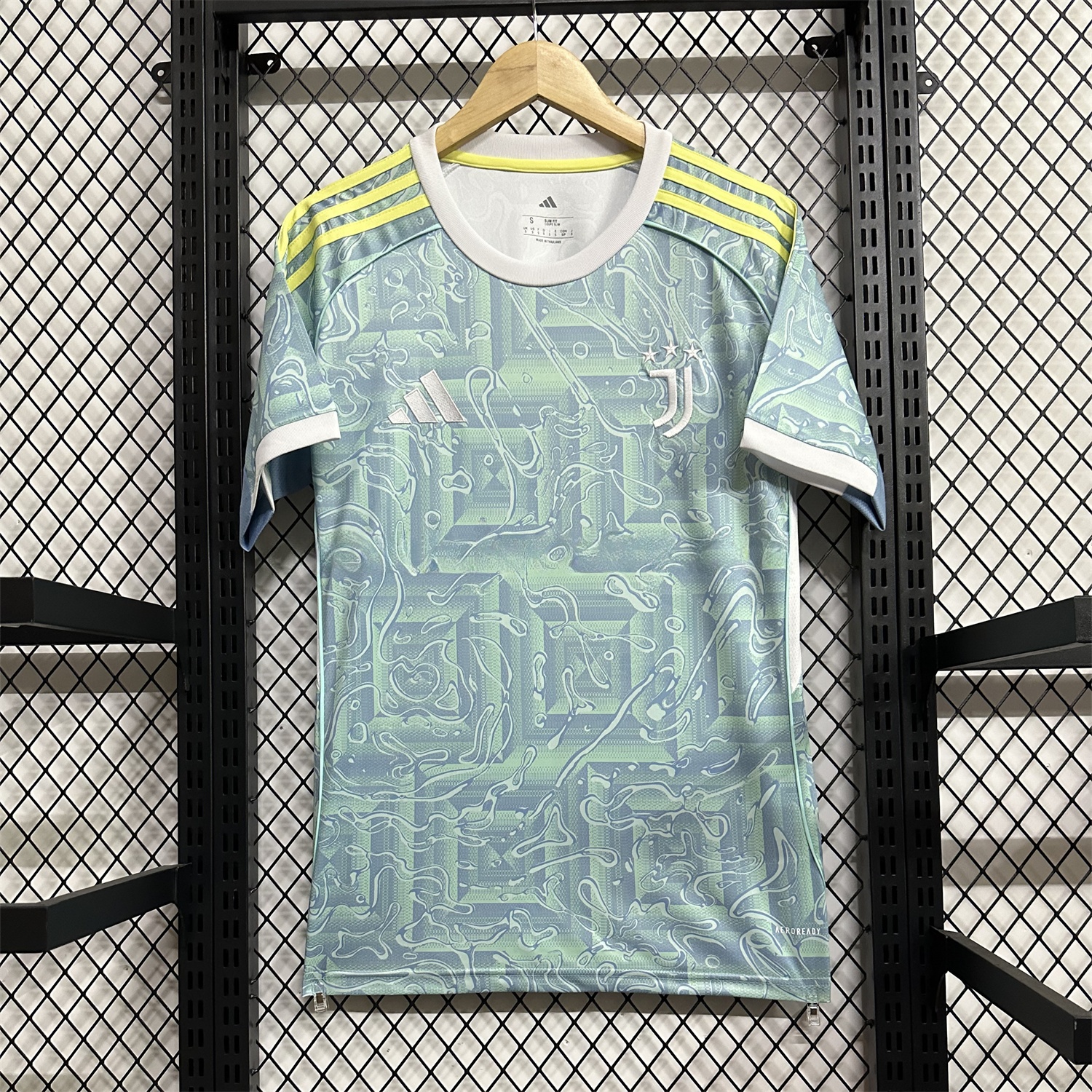 Juventus 25-26 Away Jersey (Leaked Version) - Fans Version - UnitedFutballJersey