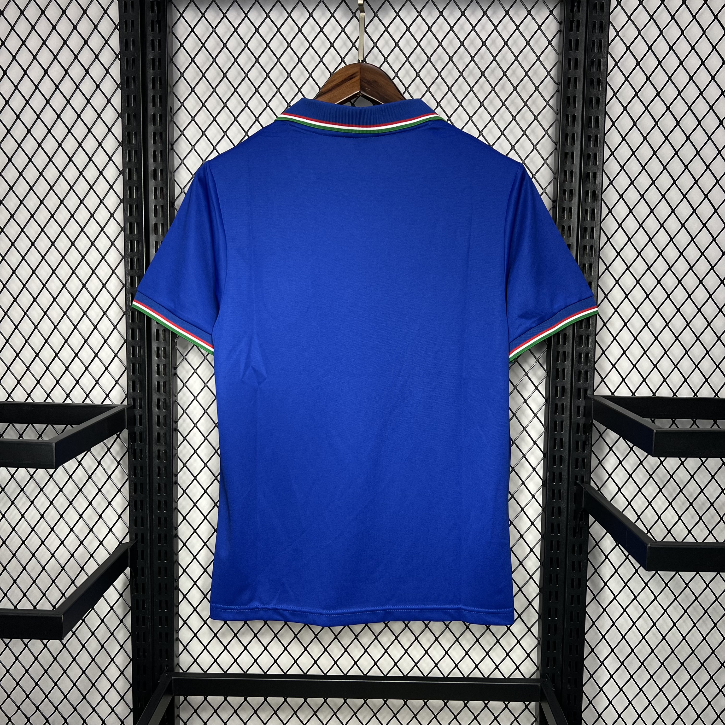 Retro Italy 1982 Home Stadium Jersey - UnitedFutballJersey