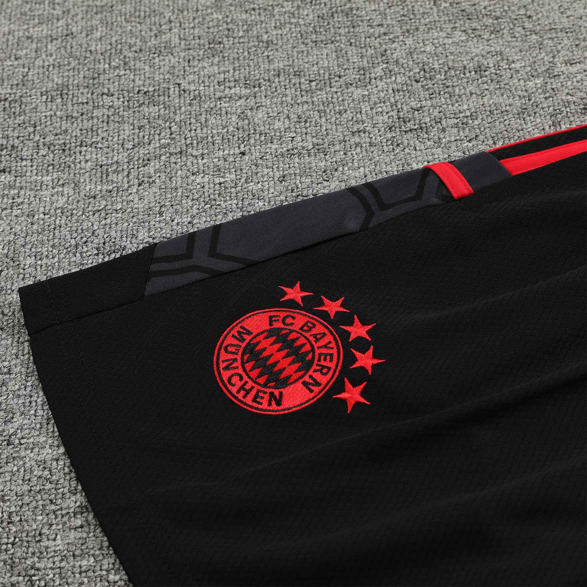 Bayern Munich 23-24 Short-Sleeve Training Set - Red - UnitedFutballJersey