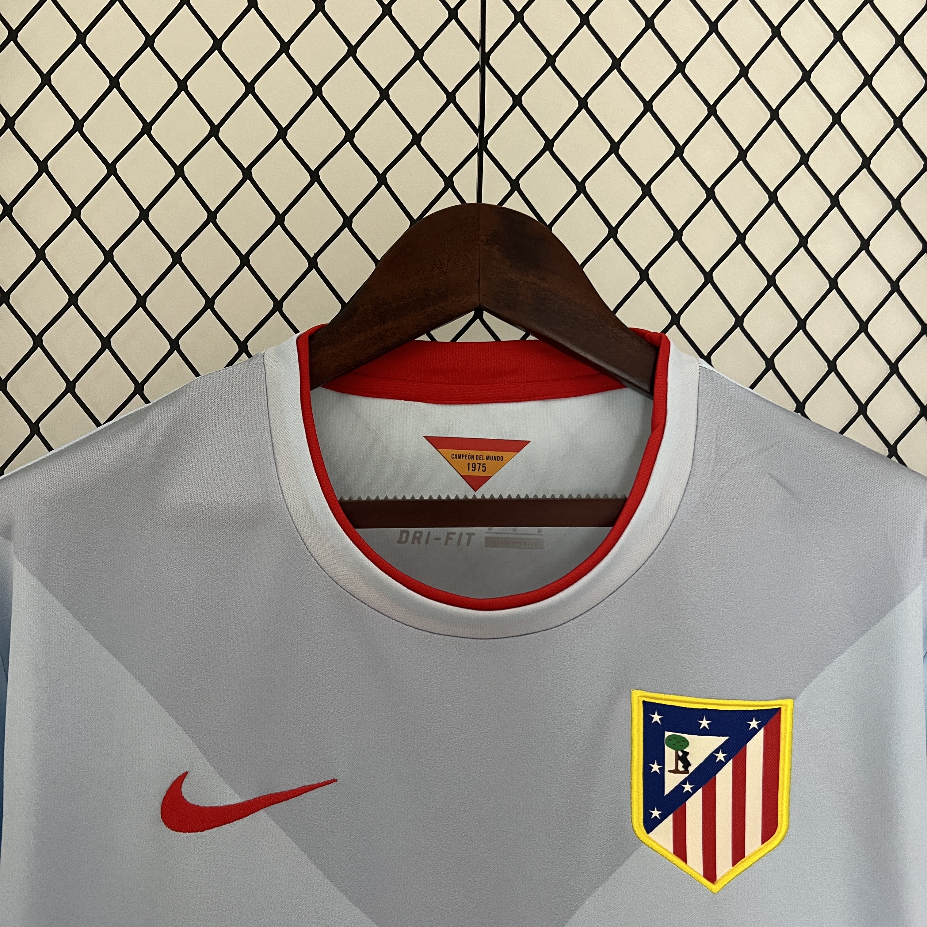 Retro Atletico Madrid 2014-15 Away Stadium Jersey - UnitedFutballJersey