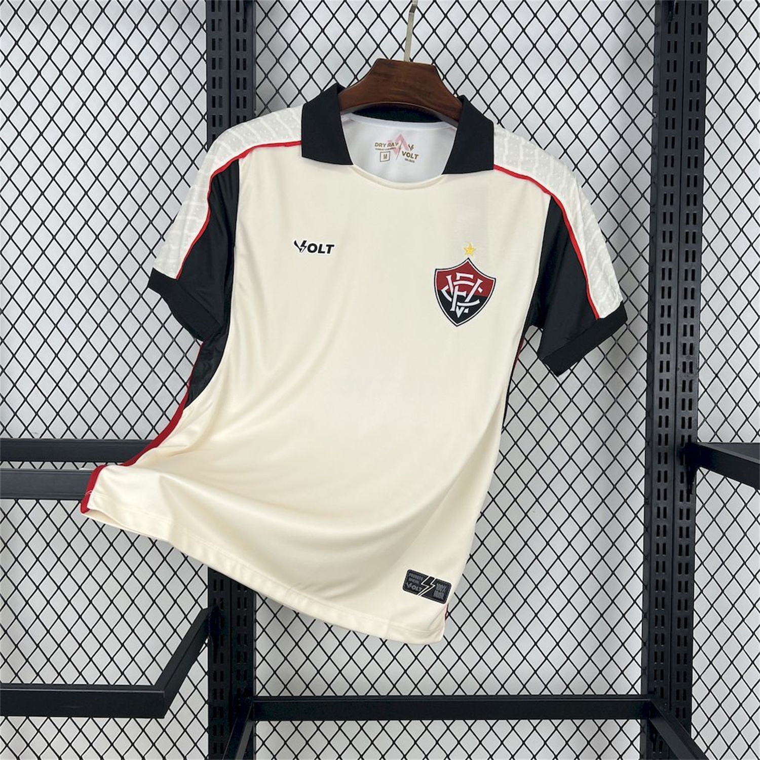 Vitoria 25-26 Beige Goalkeeper Jersey - Fans Version - UnitedFutballJersey