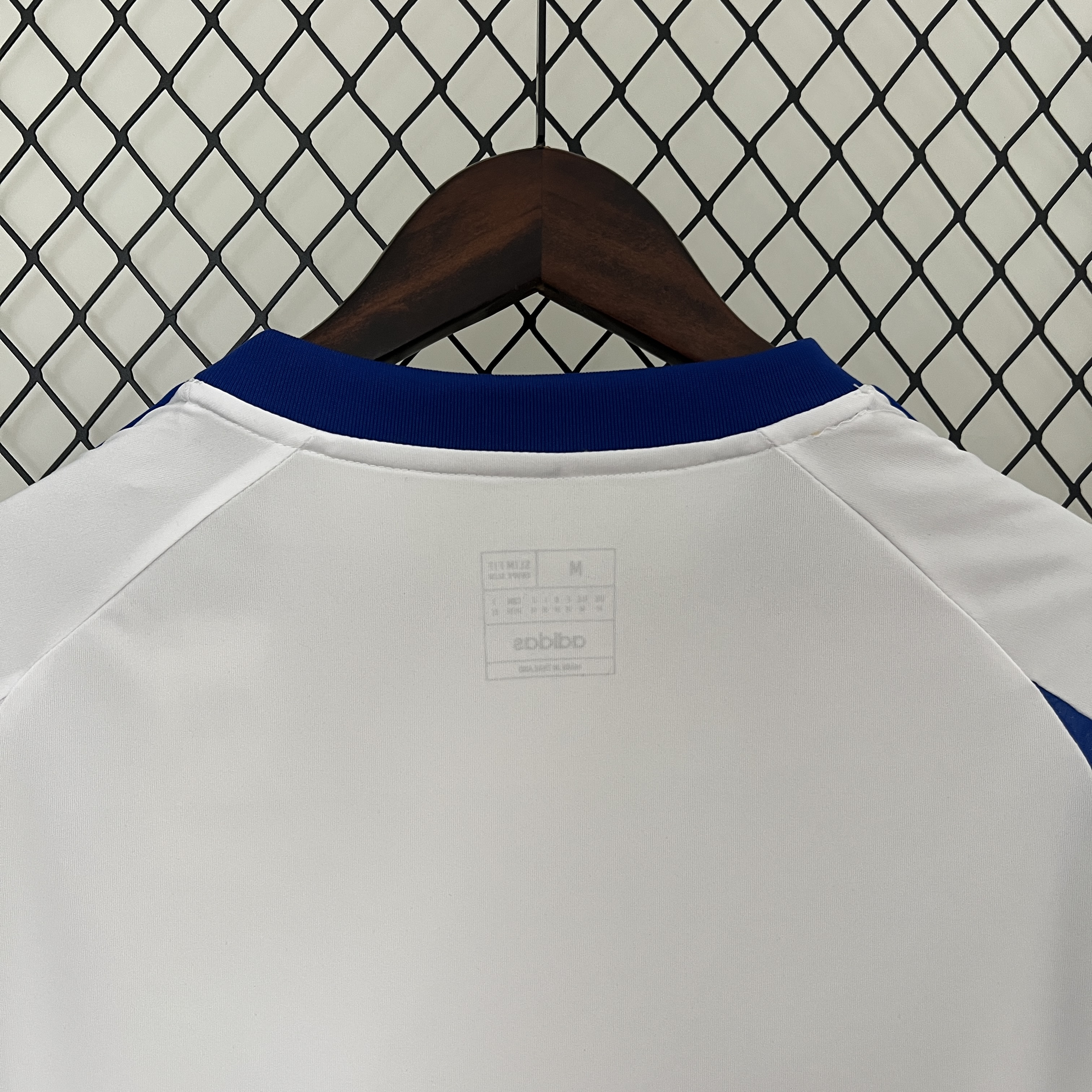 Zaragoza 24-25 Home Stadium Jersey - Fans Version - UnitedFutballJersey
