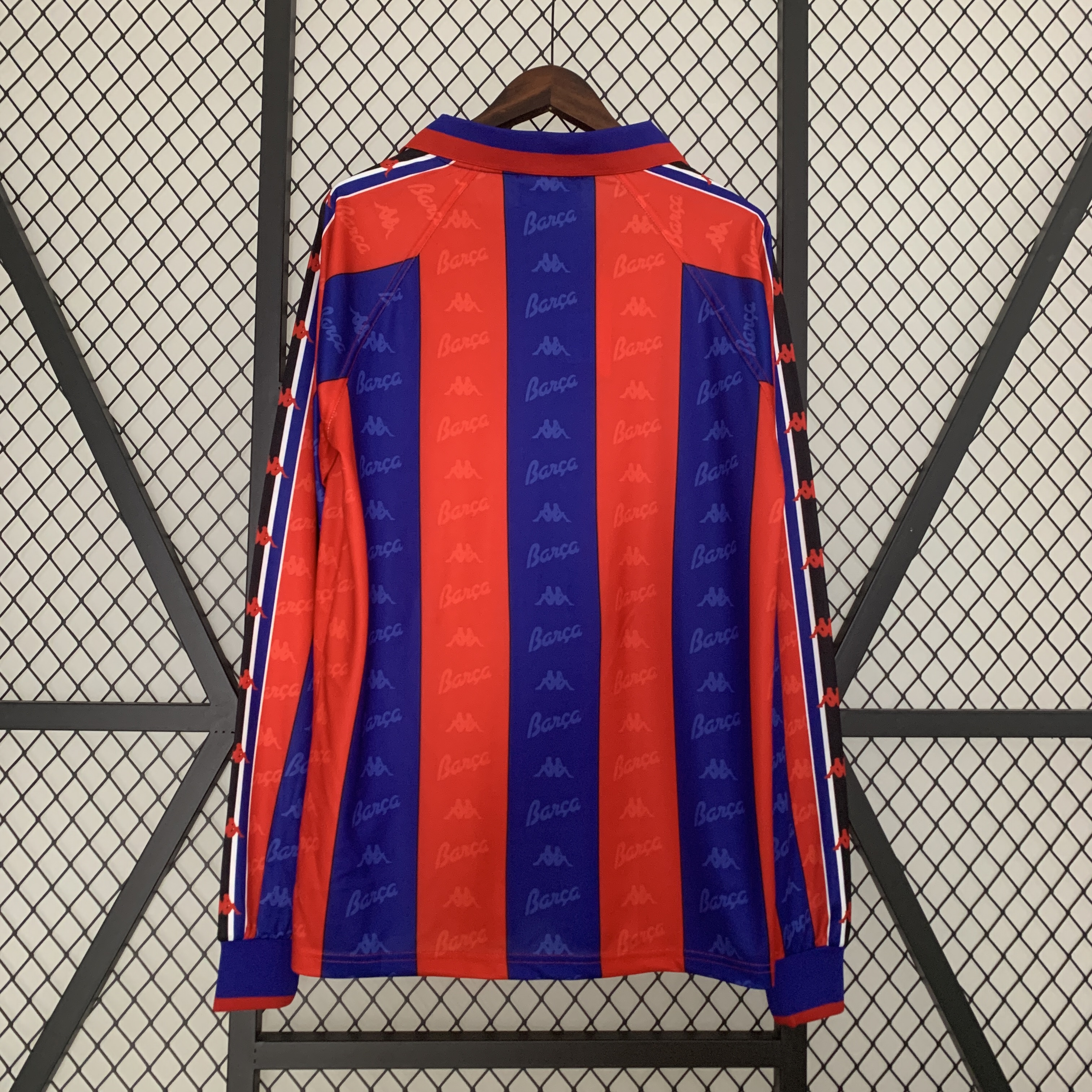 B.A.R.S.A Retro 96-97 Home Stadium Long Sleeve Jersey - UnitedFutballJersey