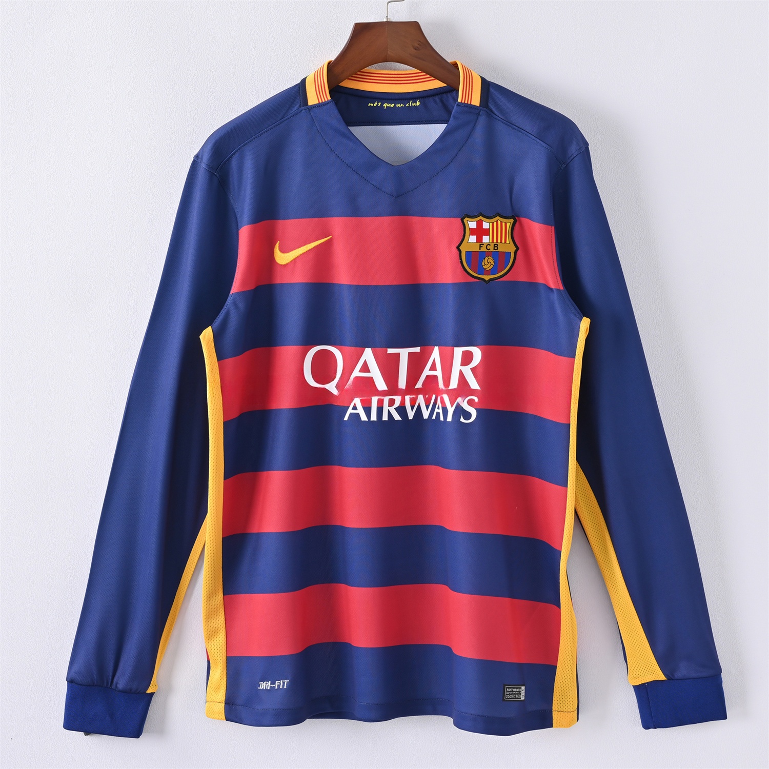 Retro Barcelona 15-16 Home Long Sleeves Jersey - UnitedFutballJersey