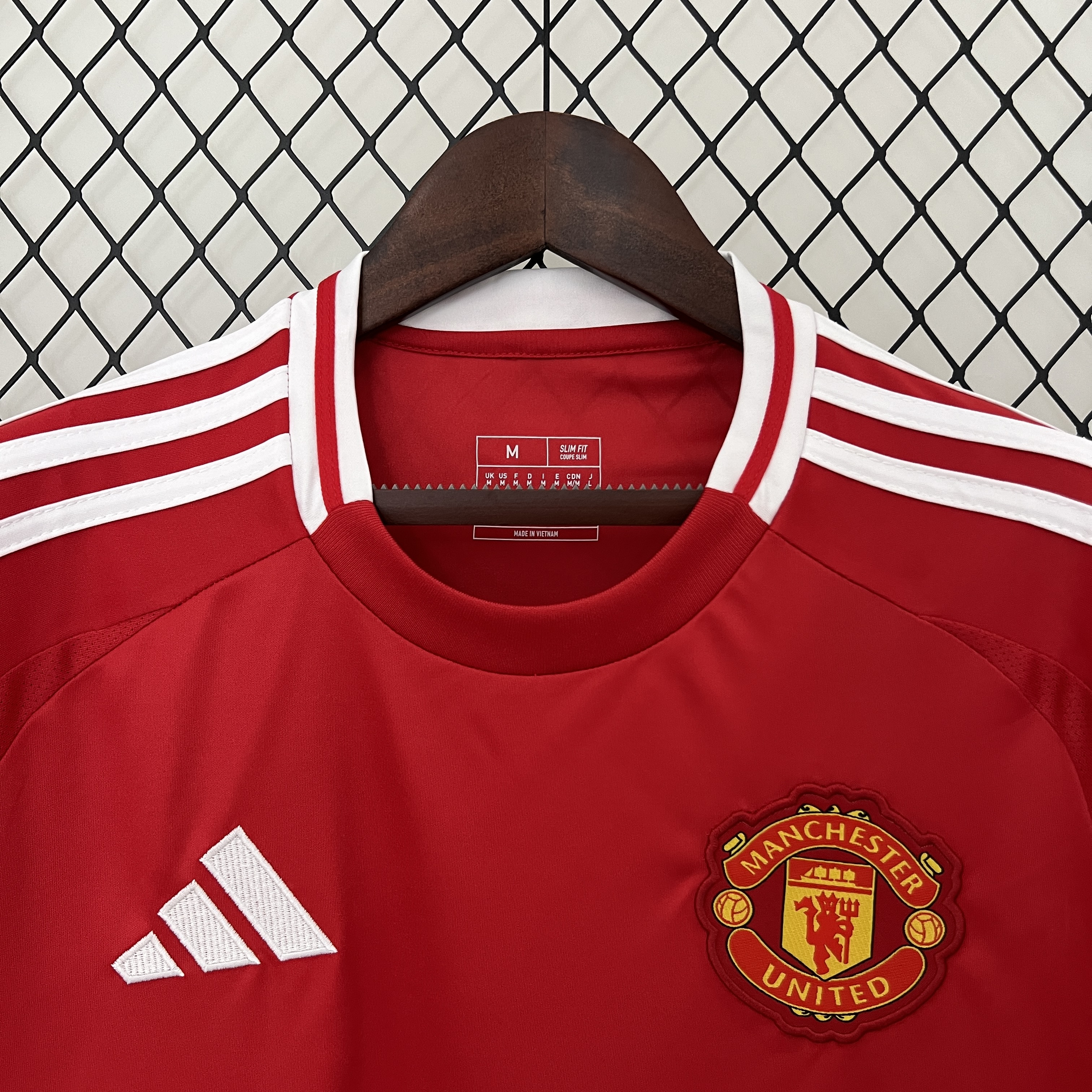 Manchester United 24-25 Home Stadium Jersey - Fans Version - UnitedFutballJersey