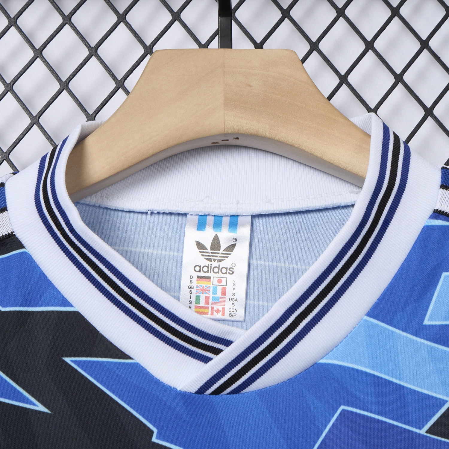 Retro Schalke 04 1992-93 Home Jersey - UnitedFutballJersey