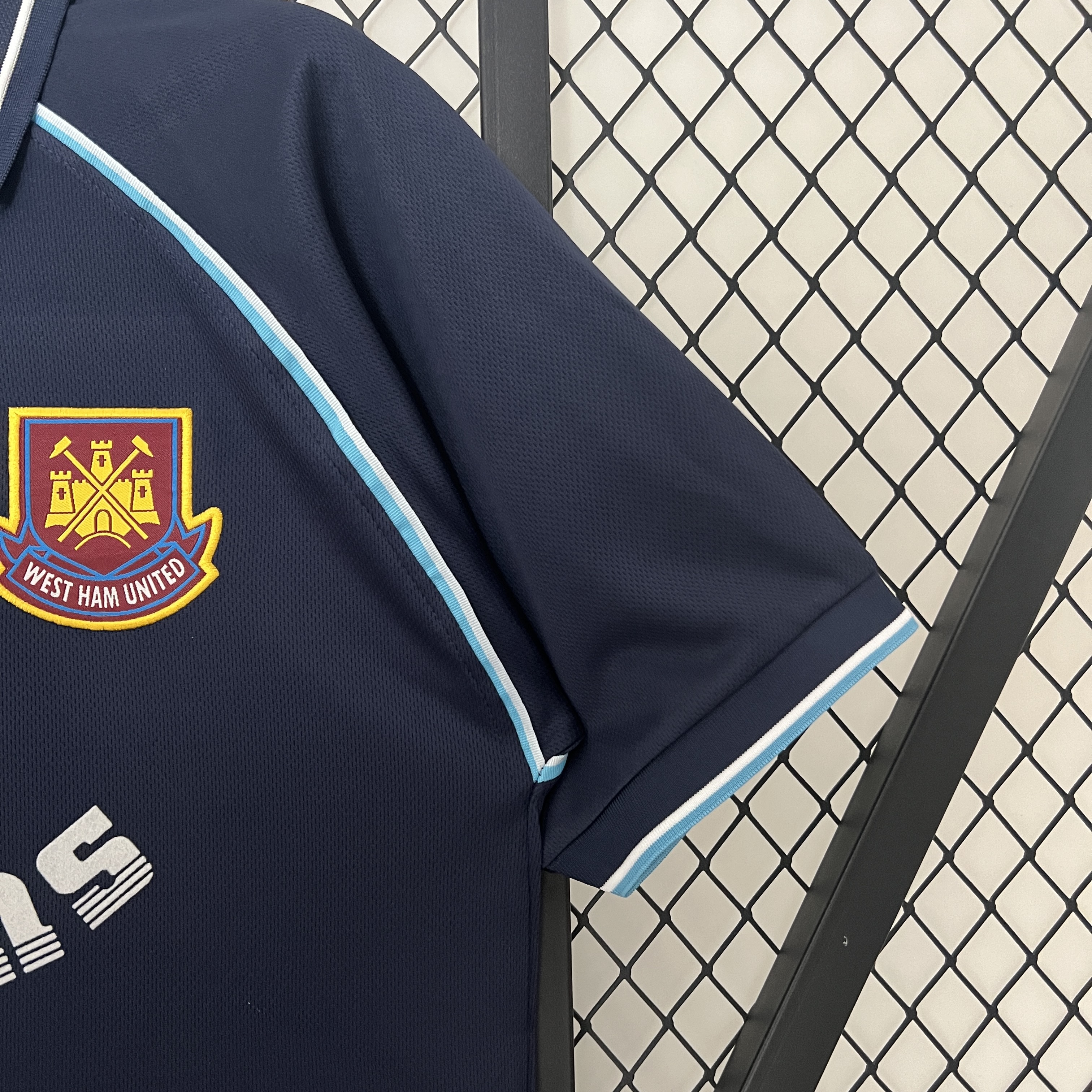 Retro West Ham United 1999-01 Third Jersey - UnitedFutballJersey