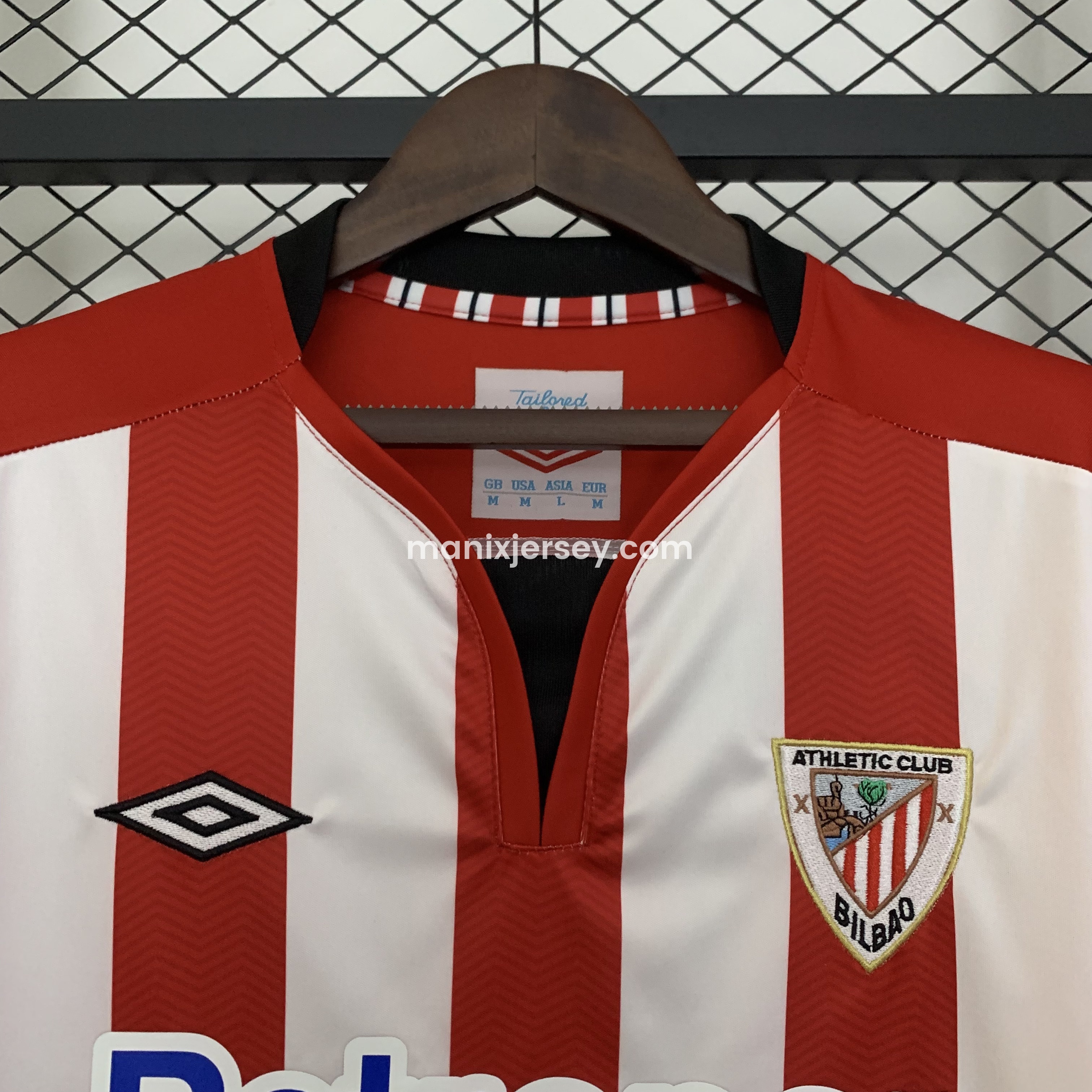 Retro Athletic Bilbao 2011-12 Home Jersey - UnitedFutballJersey