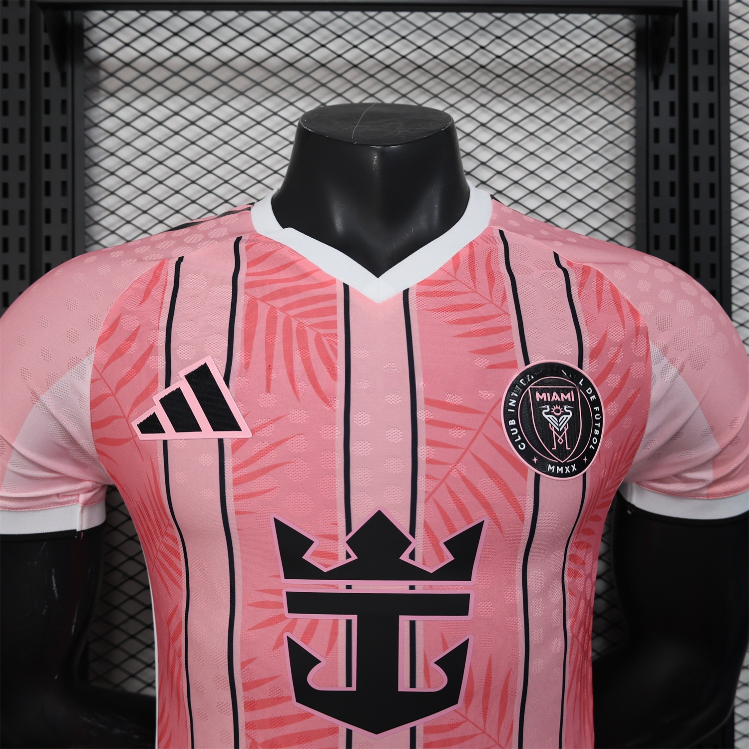INT M.A.M 25-26 Pink Stripes and Leaves Pattern Special Jersey - Player Version - UnitedFutballJersey