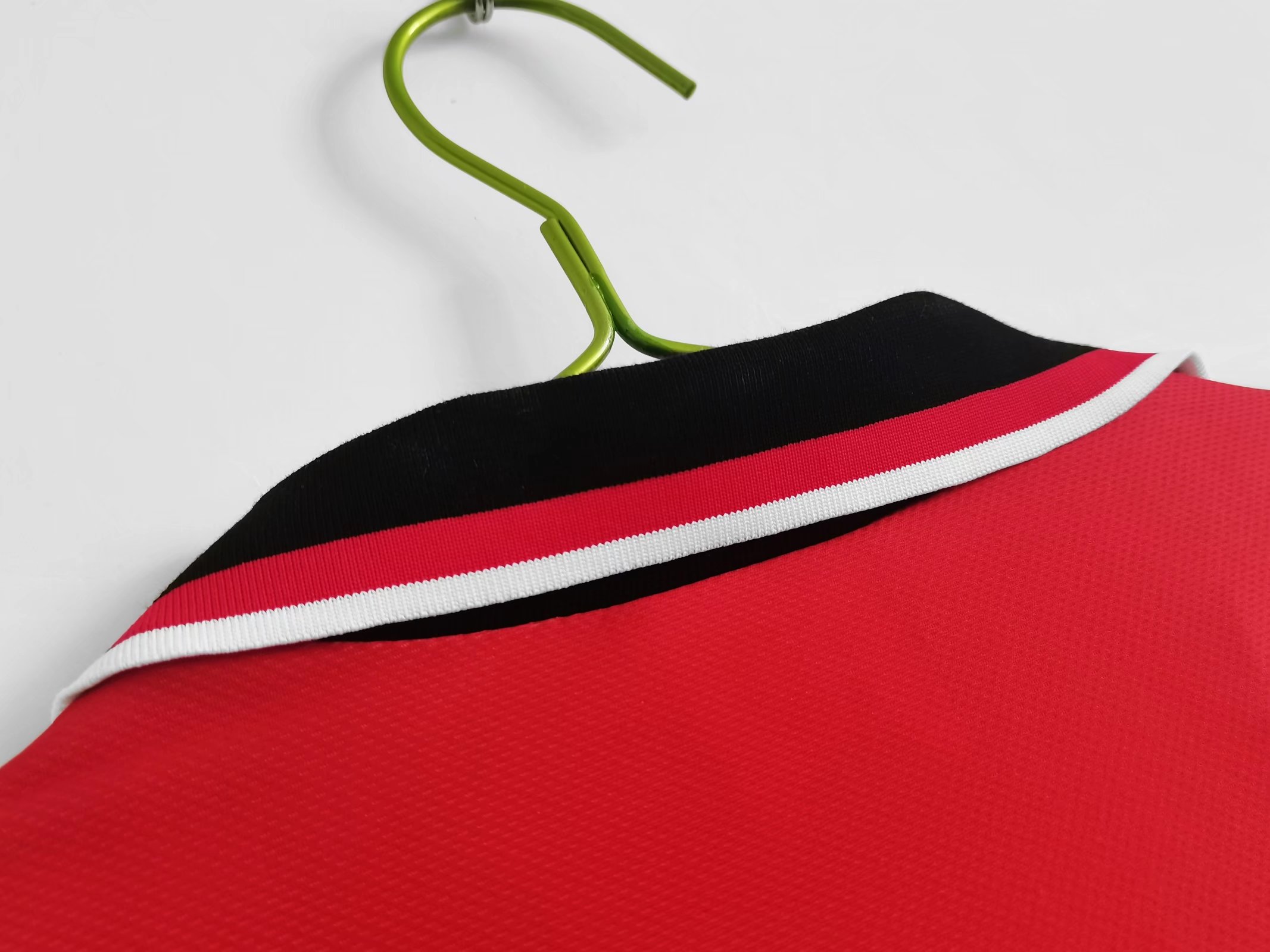Manchester United Retro 94-96 Home Long Sleeve Jersey - UnitedFutballJersey