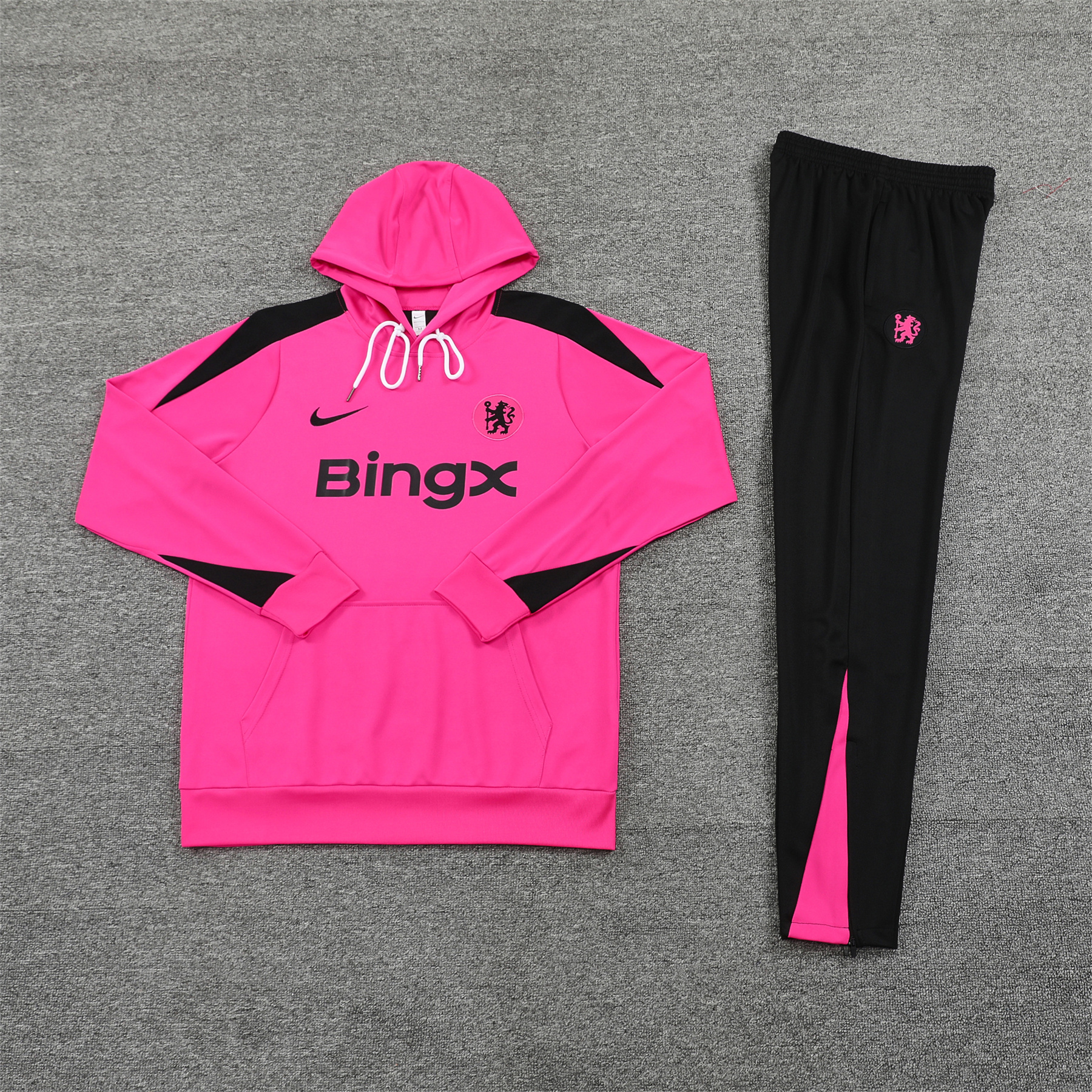 C.H.E.L.S.E.A 24-25 Training Hoodie Set - Pink Hoodie and Black Pants - UnitedFutballJersey