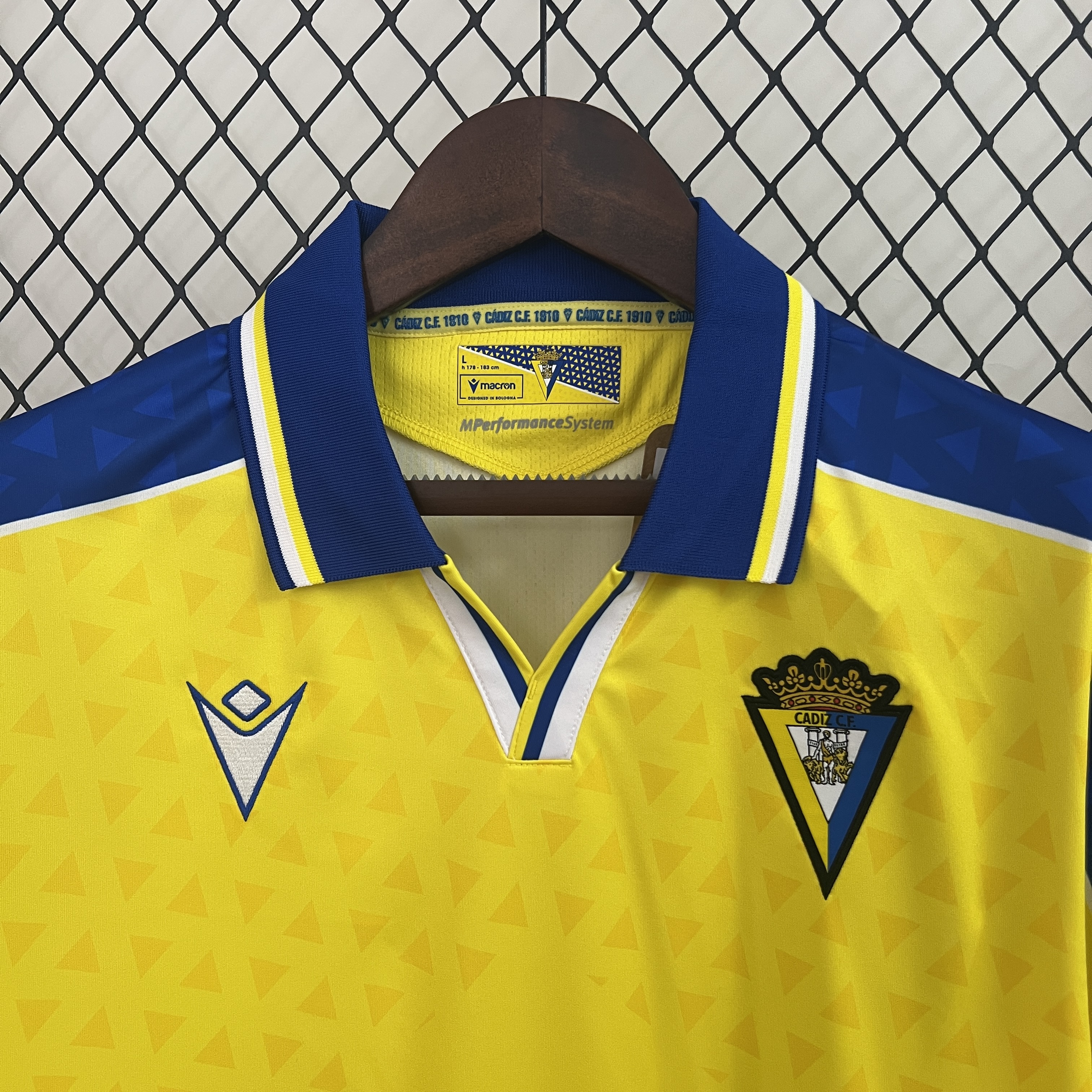 Cádiz Cadiz 24-25 Home Stadium Jersey - Fans Version - UnitedFutballJersey