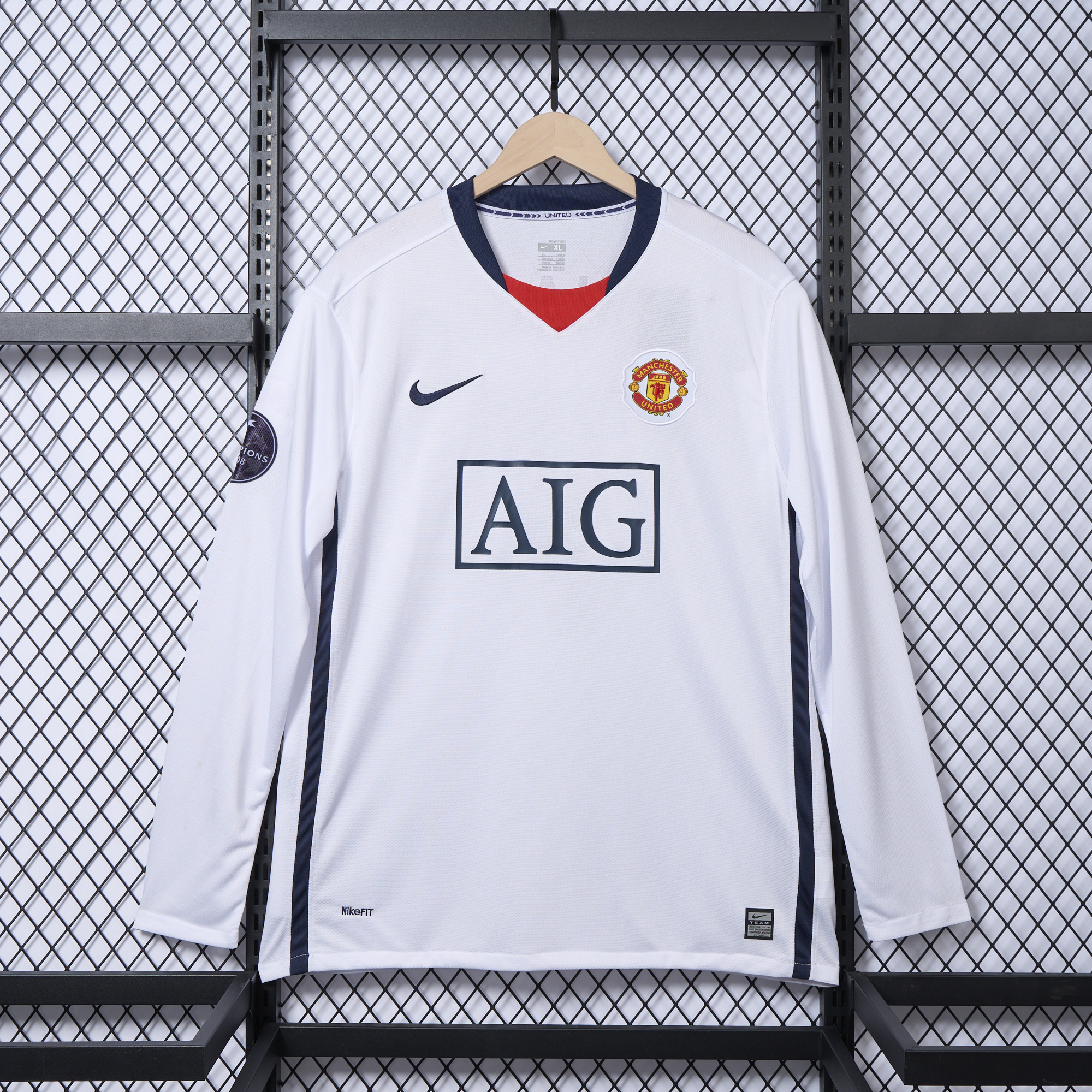 Retro Manchester United 08-09 Away Long Sleeve Jersey - UnitedFutballJersey