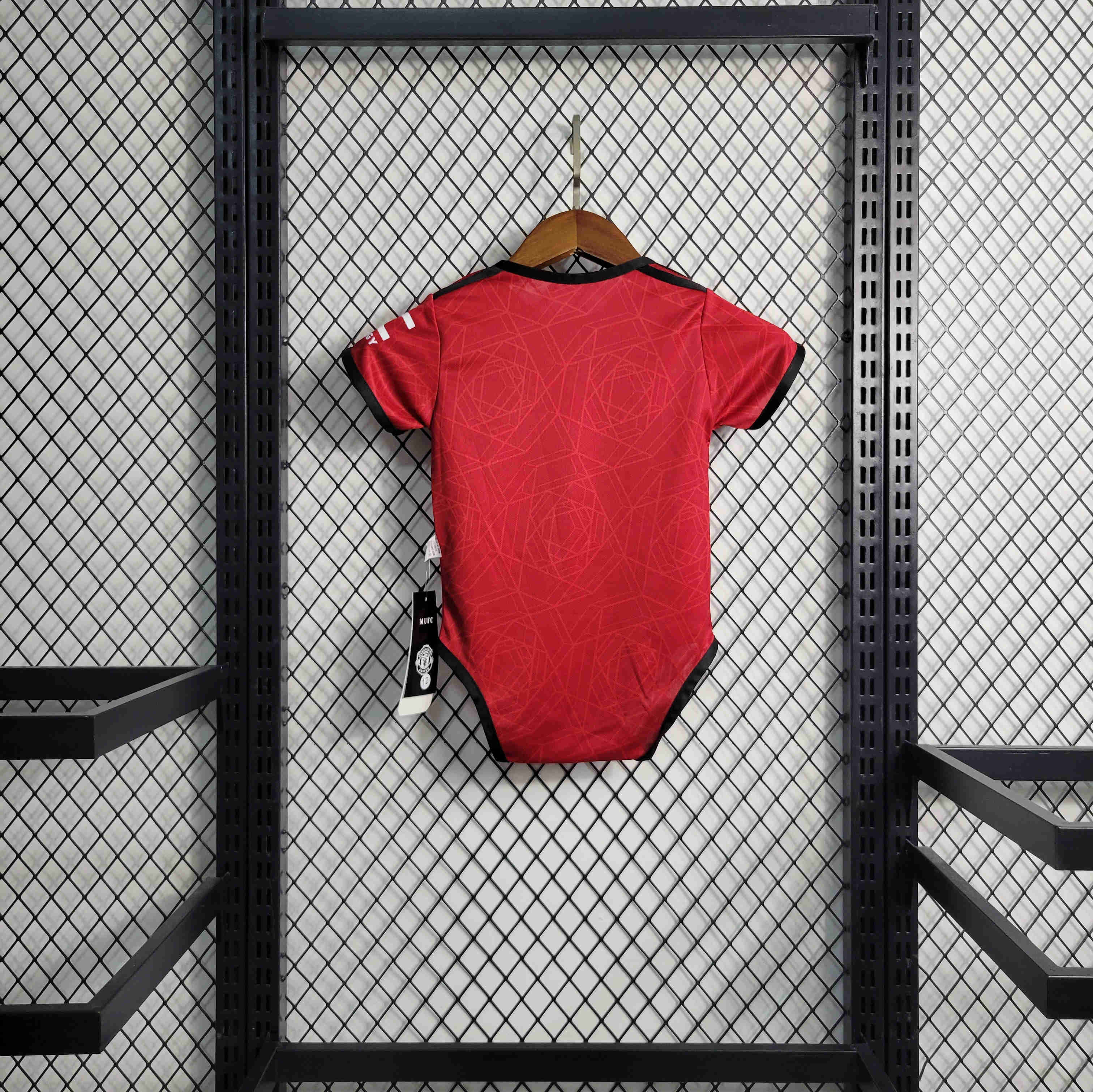 23-24 Manchester United Home Baby Kit Crawling Suit Size 9-12 - UnitedFutballJersey
