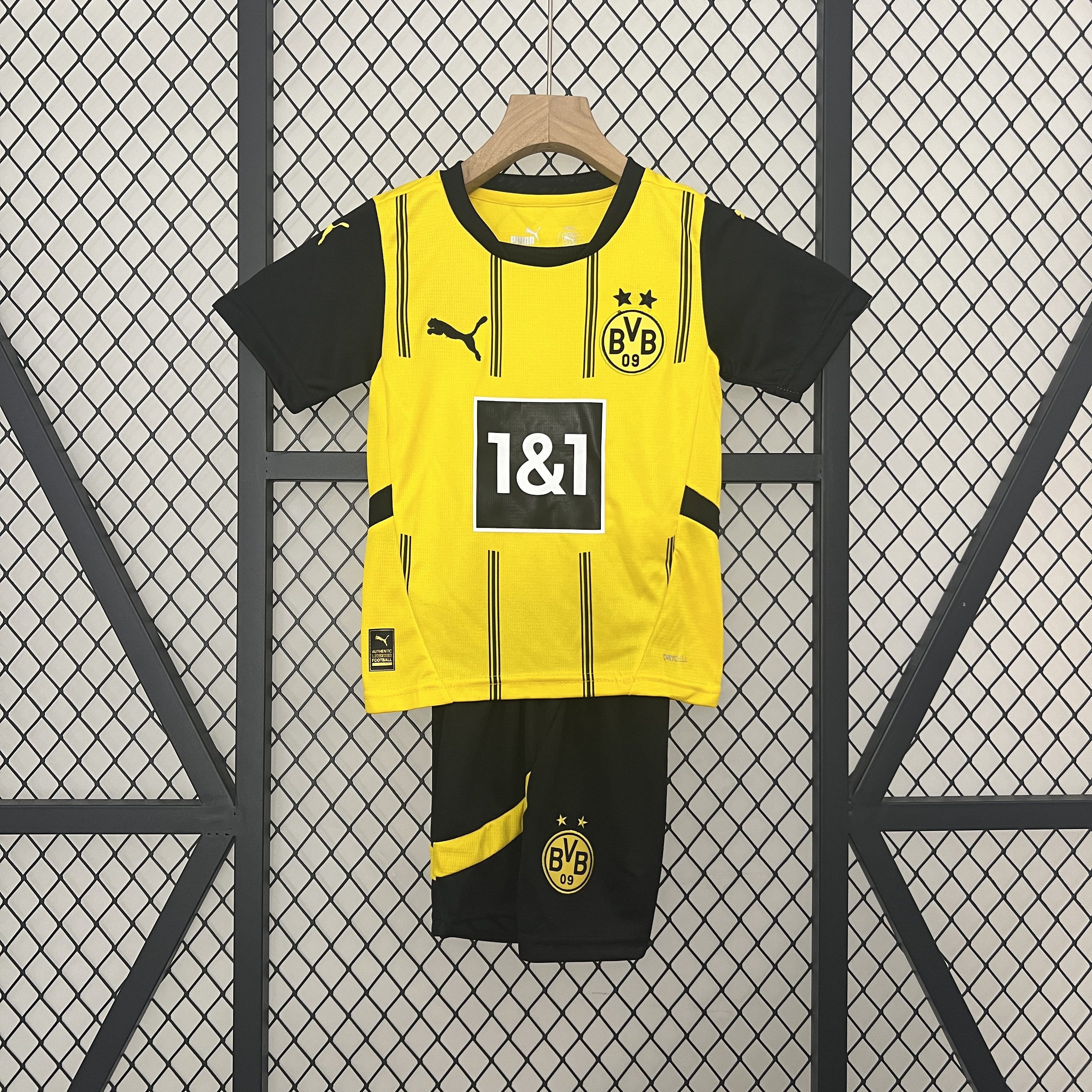 Dortmund 24-25 Home Stadium Kids Kit - UnitedFutballJersey