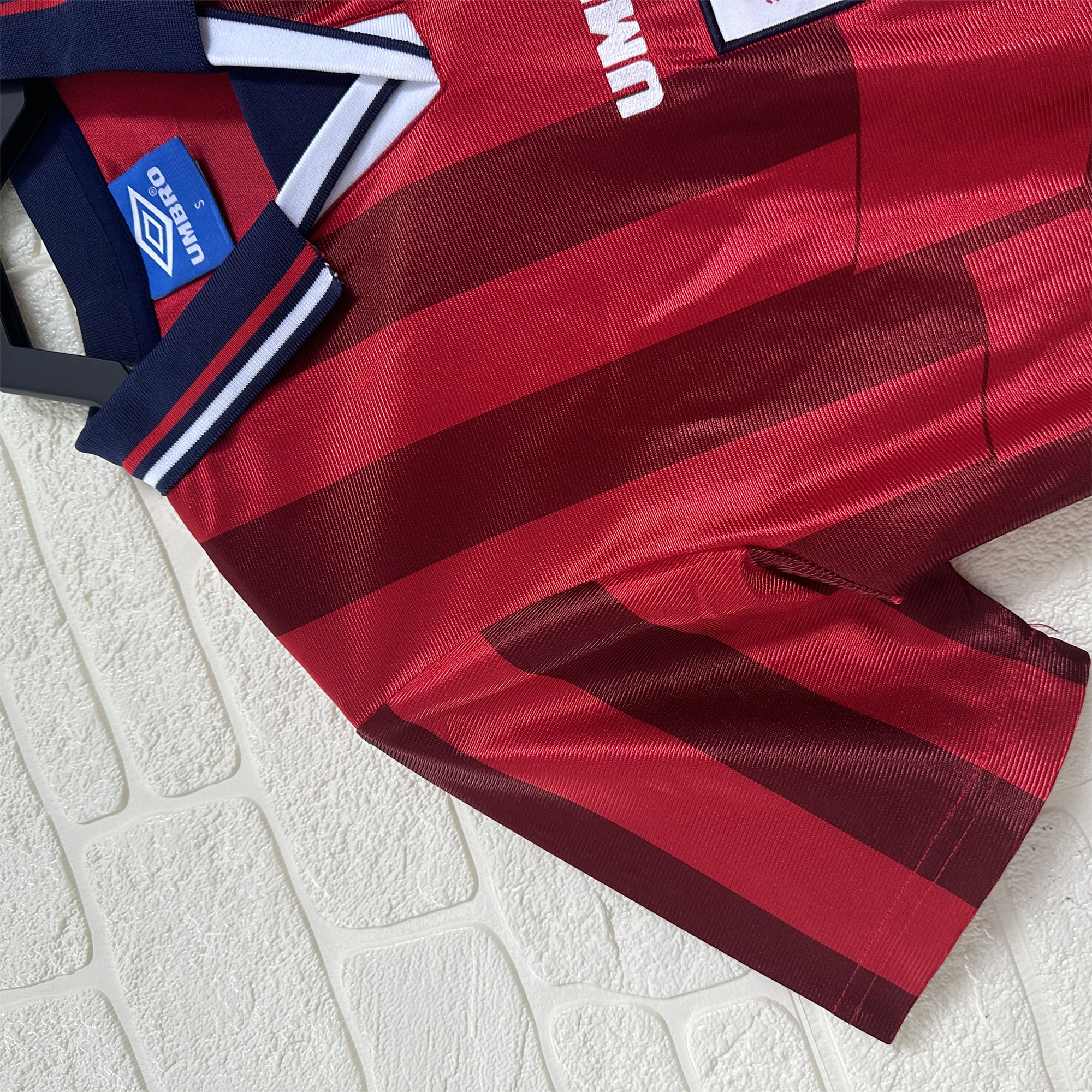 Retro England 1998 Away Jersey - UnitedFutballJersey