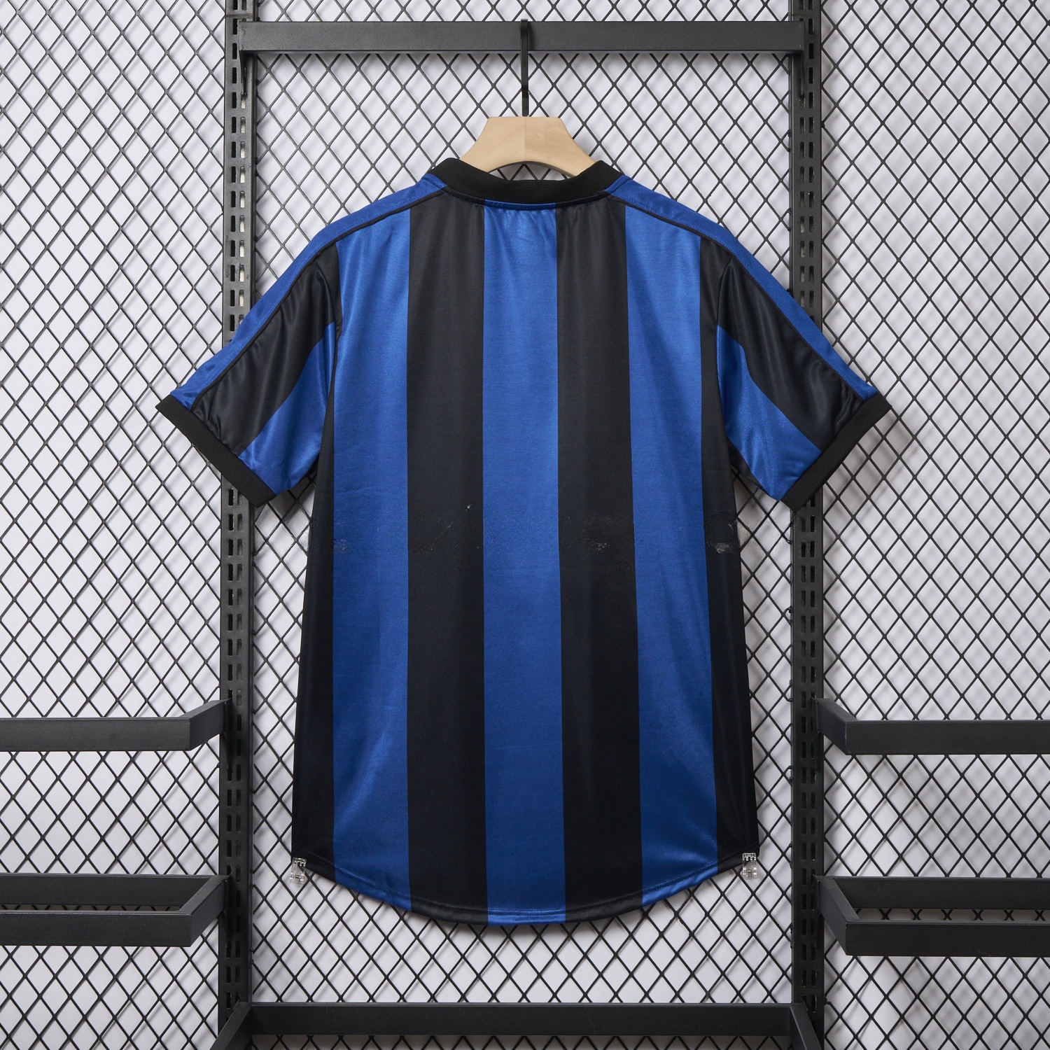 Retro Inter Milan 00-01 Home Jersey - UnitedFutballJersey