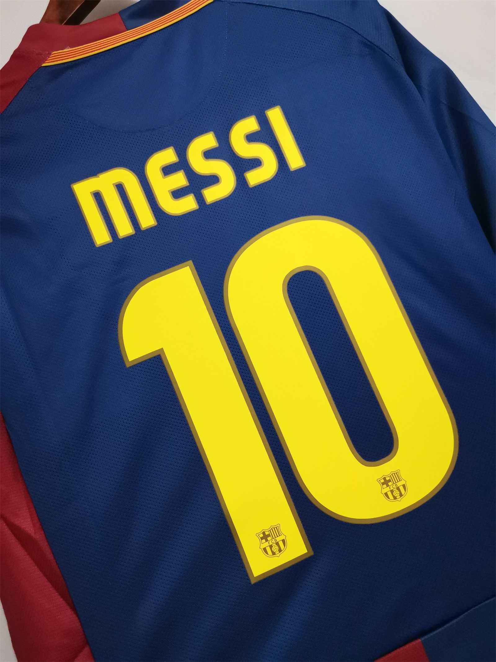 B.A.R.S.A Retro 08-09 Home Long Sleeve Jersey - UnitedFutballJersey