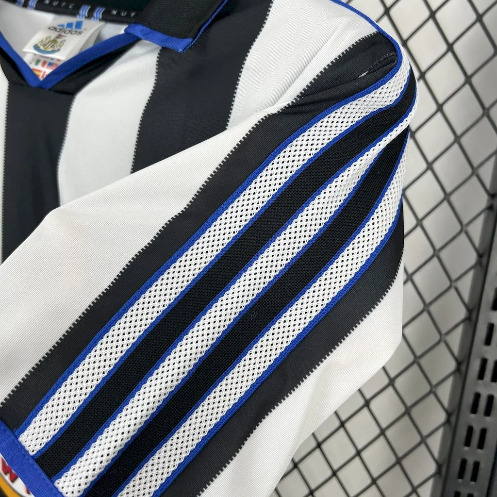 Retro Newcastle United 1999-00 Home Jersey - UnitedFutballJersey
