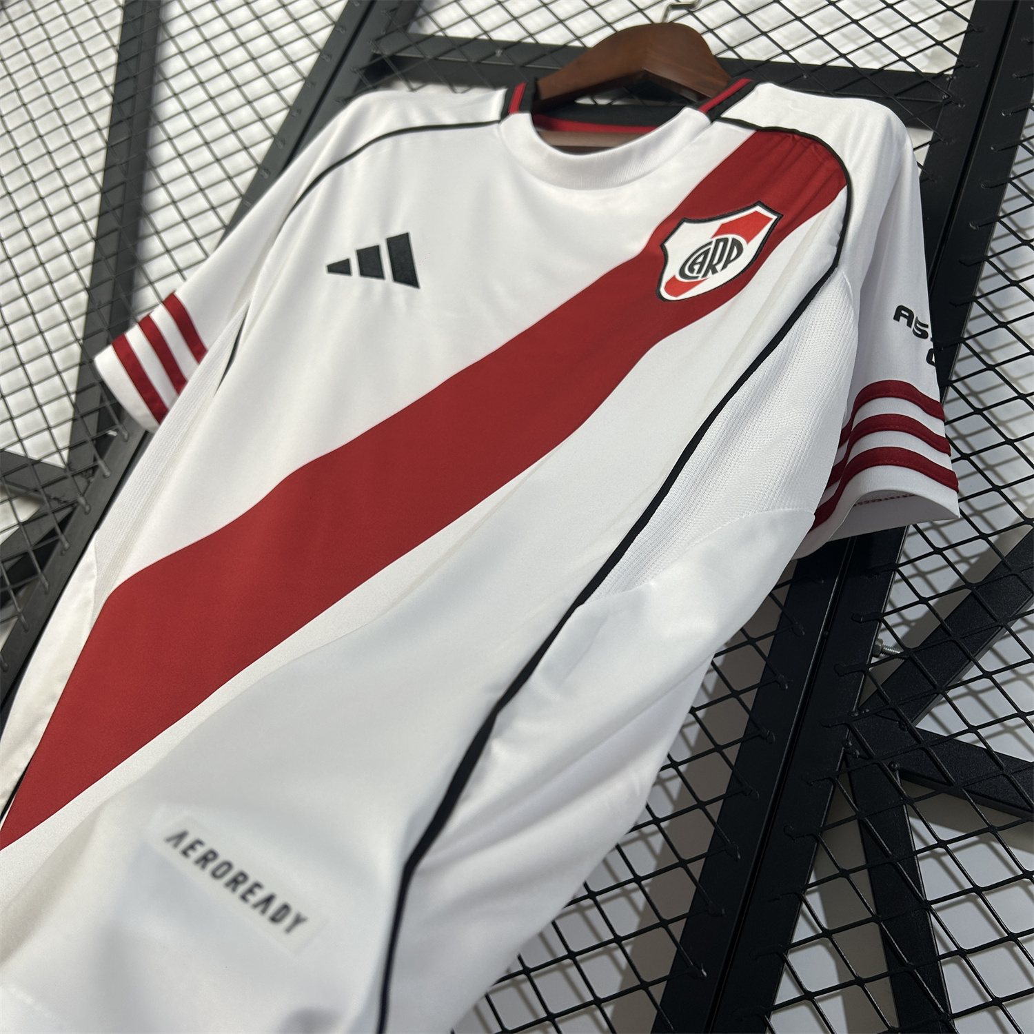 River Plate 25-26 Home Unsponsored Jersey - Fans Version - UnitedFutballJersey