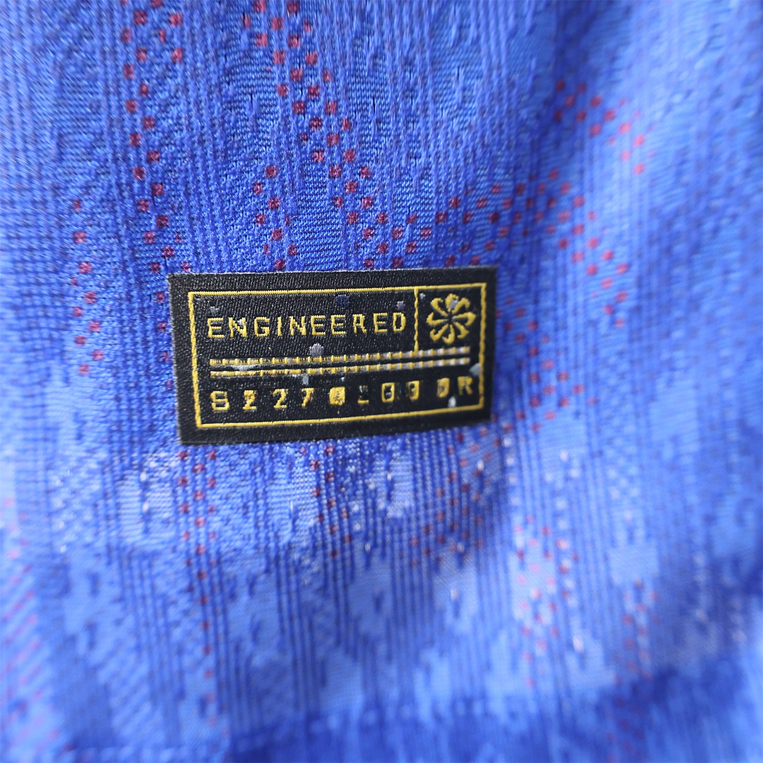 Barcelona 25-26 Blue Gradient and Red Shaped Pattern Pattern Jersey - Player Version - UnitedFutballJersey