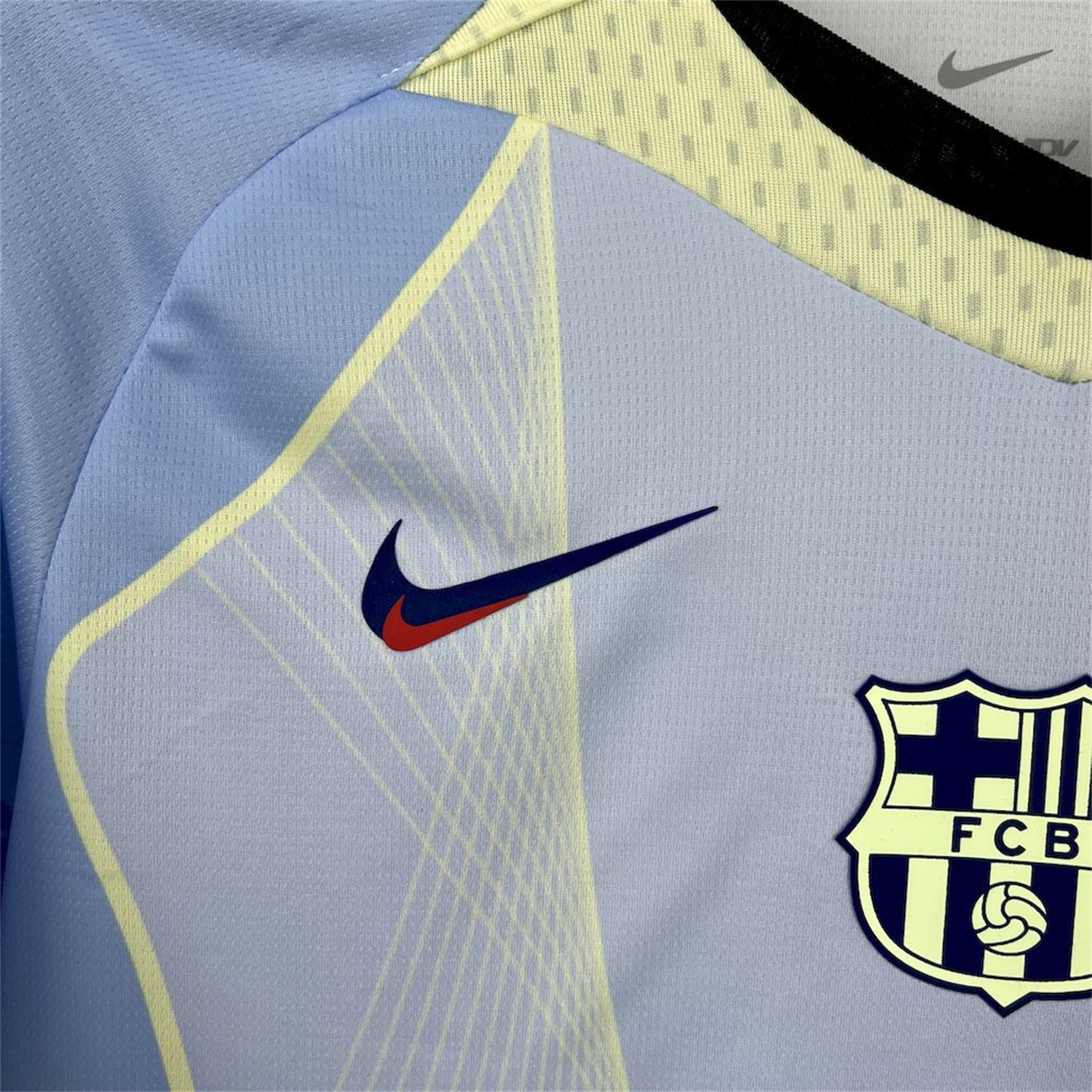 B.A.R.S.A 25-26 T90 Yellow Lines Light Blue Special Jersey - Fans Version - UnitedFutballJersey