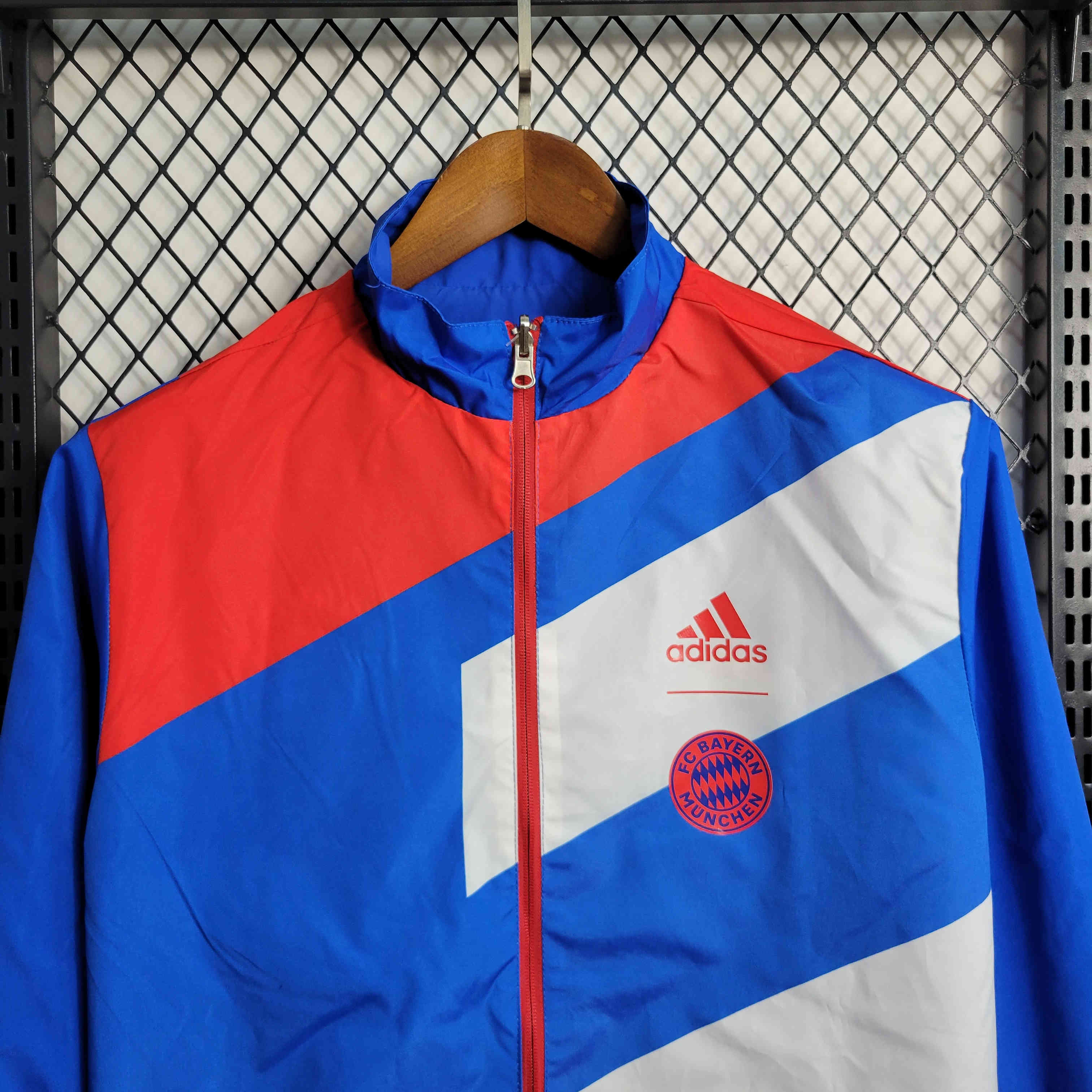 Bayern Munich 23-24 Blue Reversible Windbreaker - UnitedFutballJersey