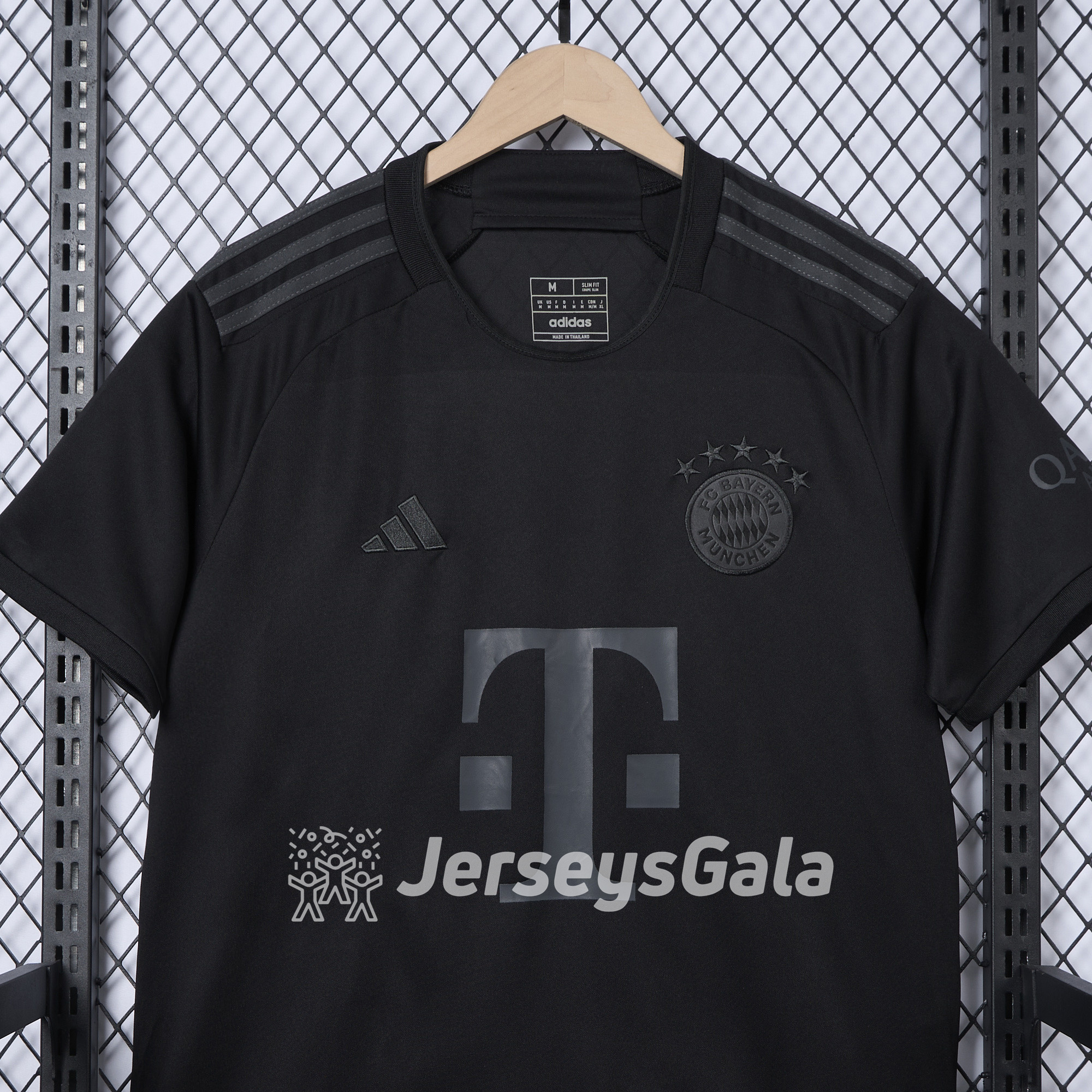 Bayern Munich 24-25 Pure Black Special Edition Jersey - Fans Version - UnitedFutballJersey
