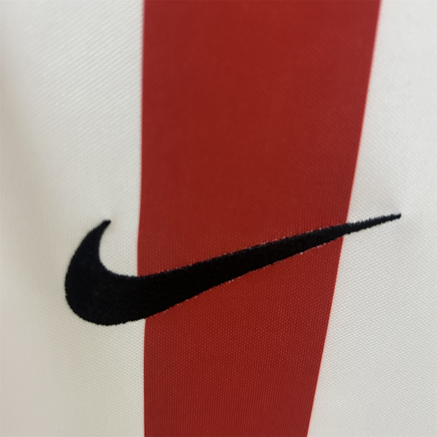 Retro PSV Eindhoven 2000-01 Home Jersey - UnitedFutballJersey
