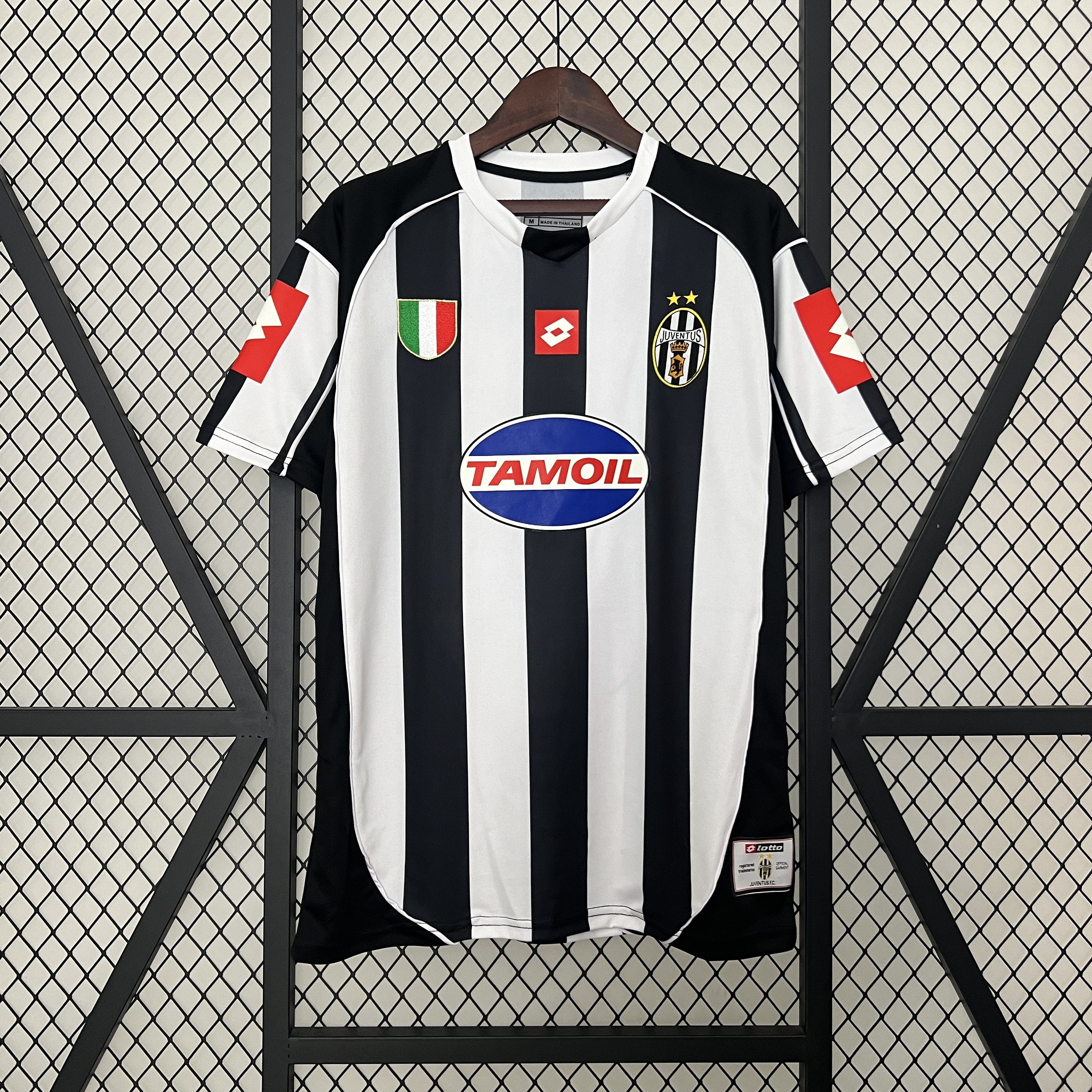 Retro Juventus 2002-03 European Home Jersey - UnitedFutballJersey