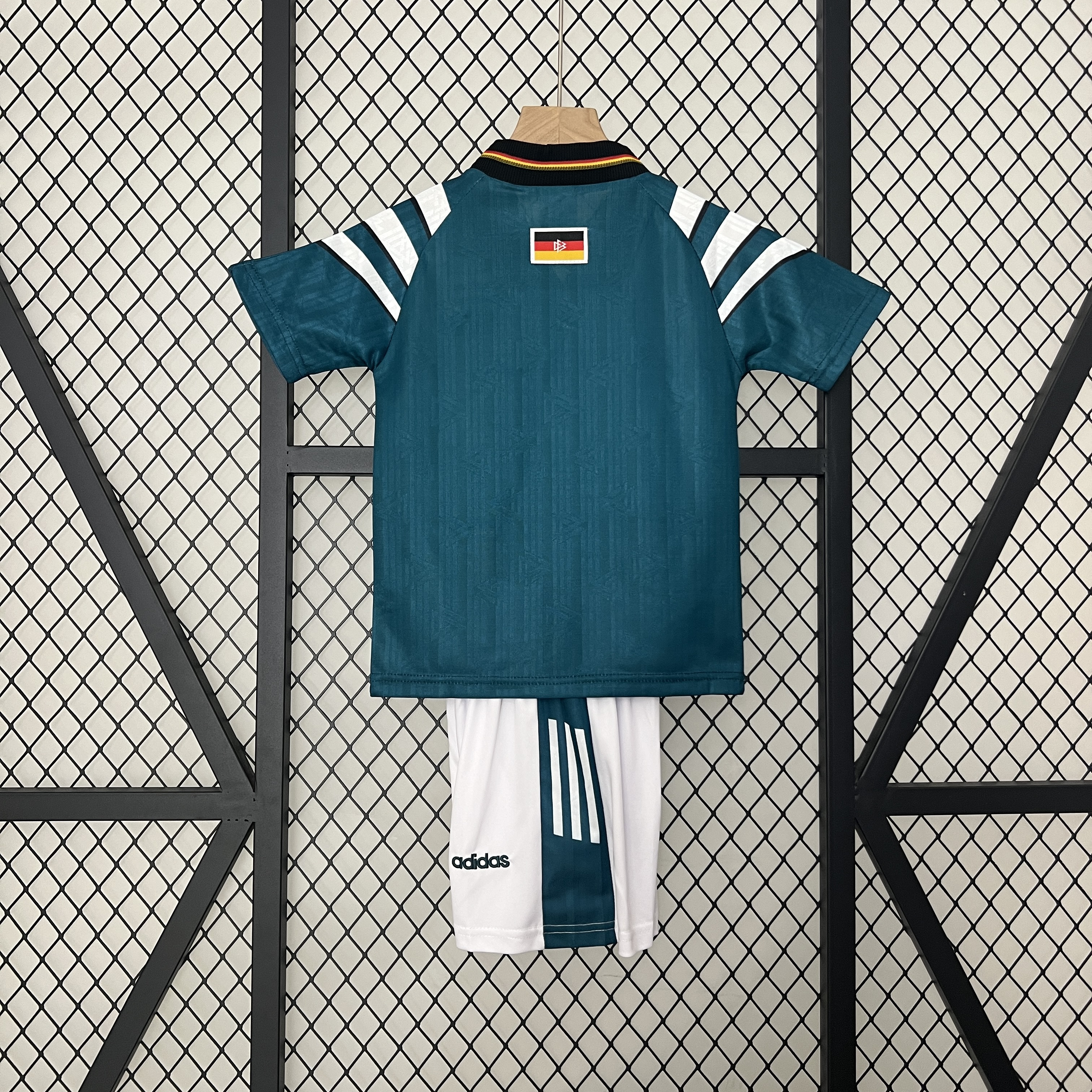 Retro Germany 1996 Away Stadium Kids Kit - UnitedFutballJersey