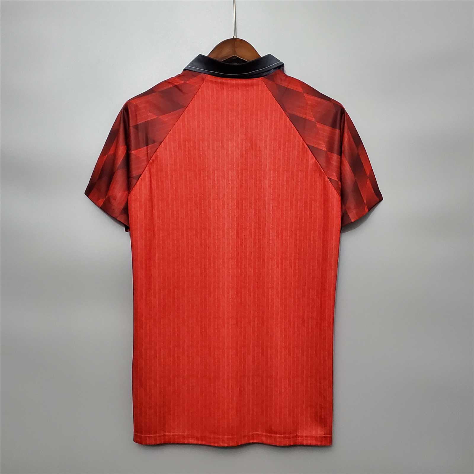 Retro Manchester United 96-97 Home Jersey - UnitedFutballJersey